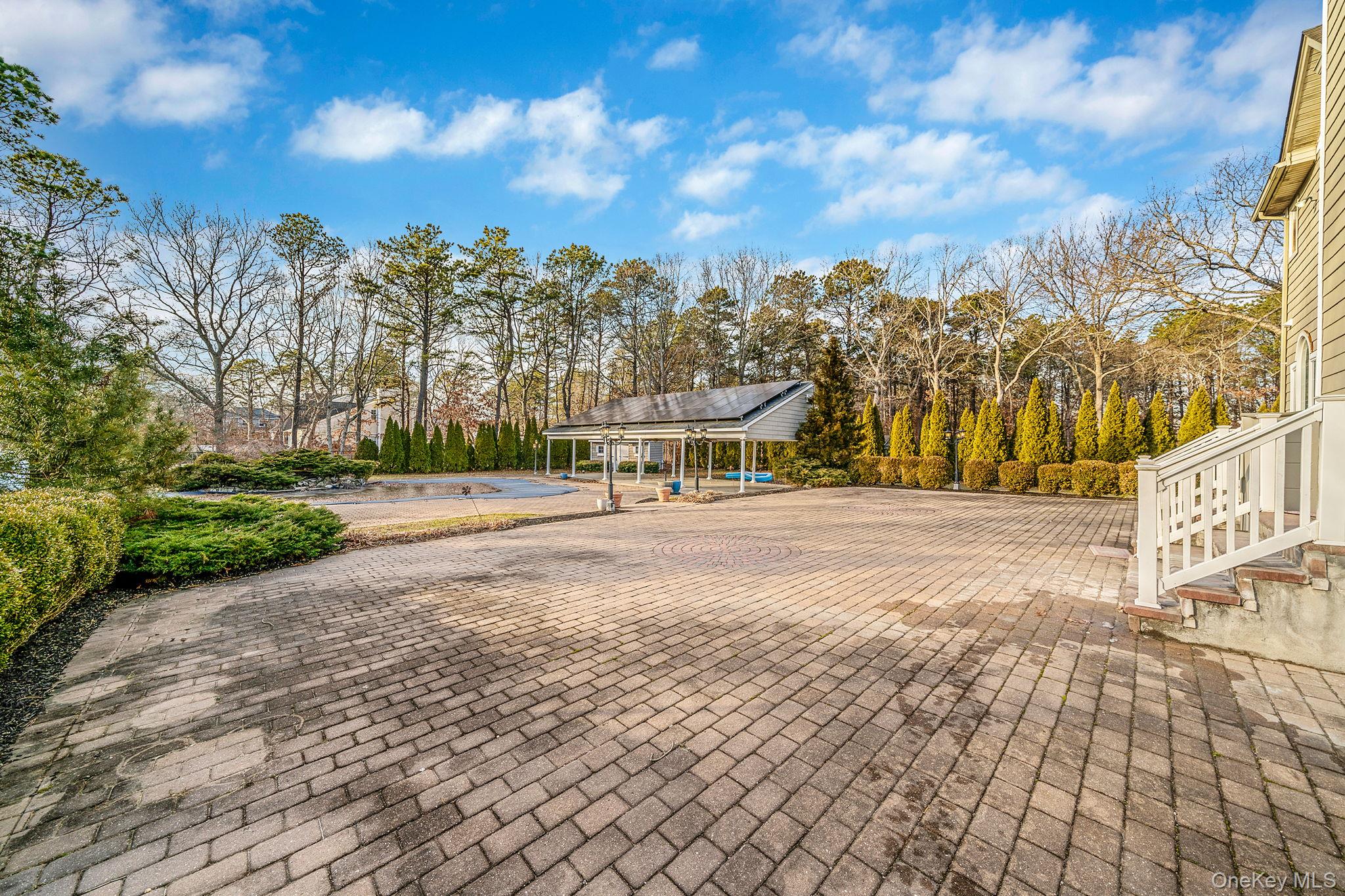 #15 photo, 44 E Margin Road, सफ़ोक काउंटी Ridge , NY 11961