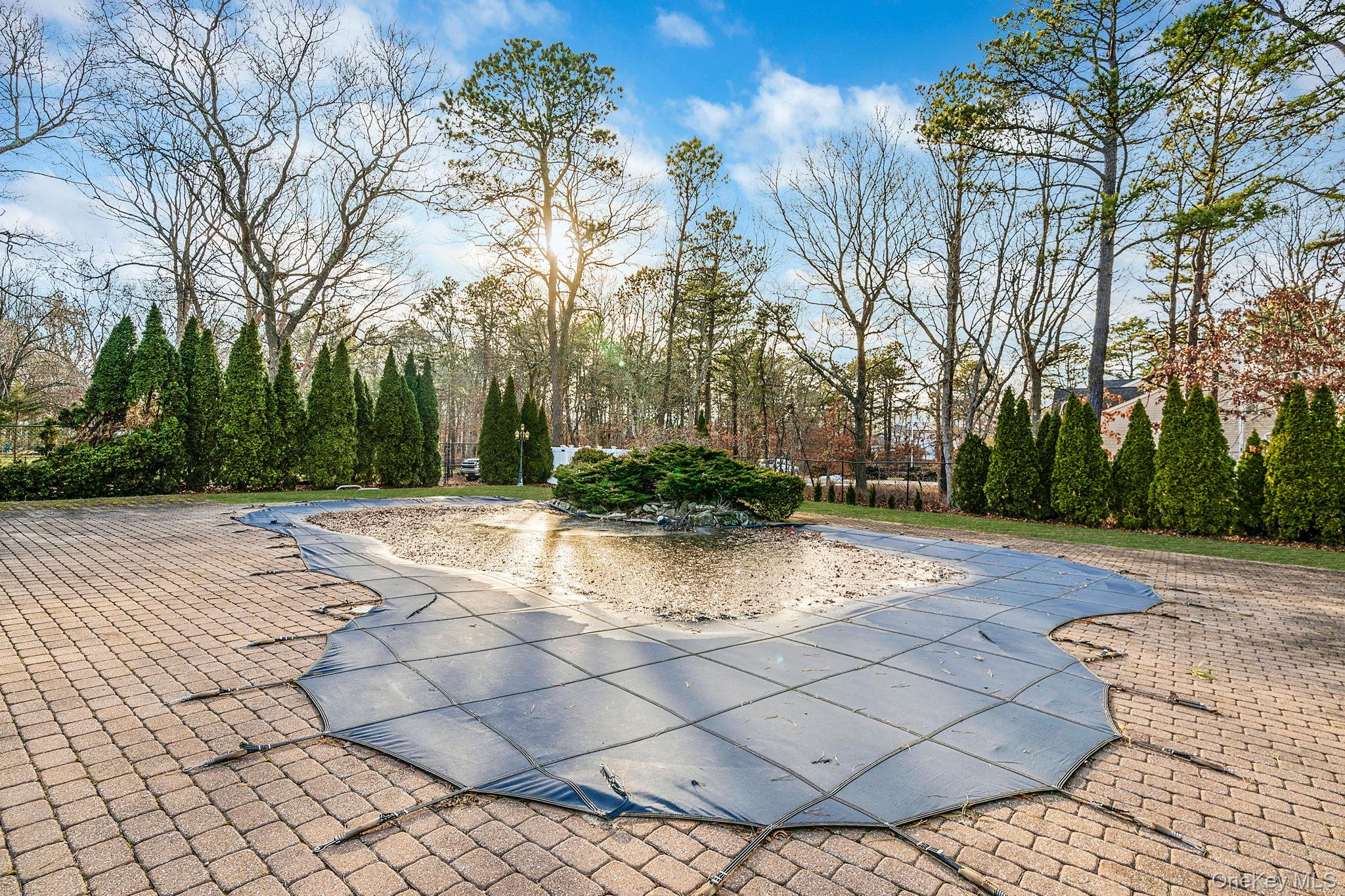 #16 photo, 44 E Margin Road, सफ़ोक काउंटी Ridge , NY 11961