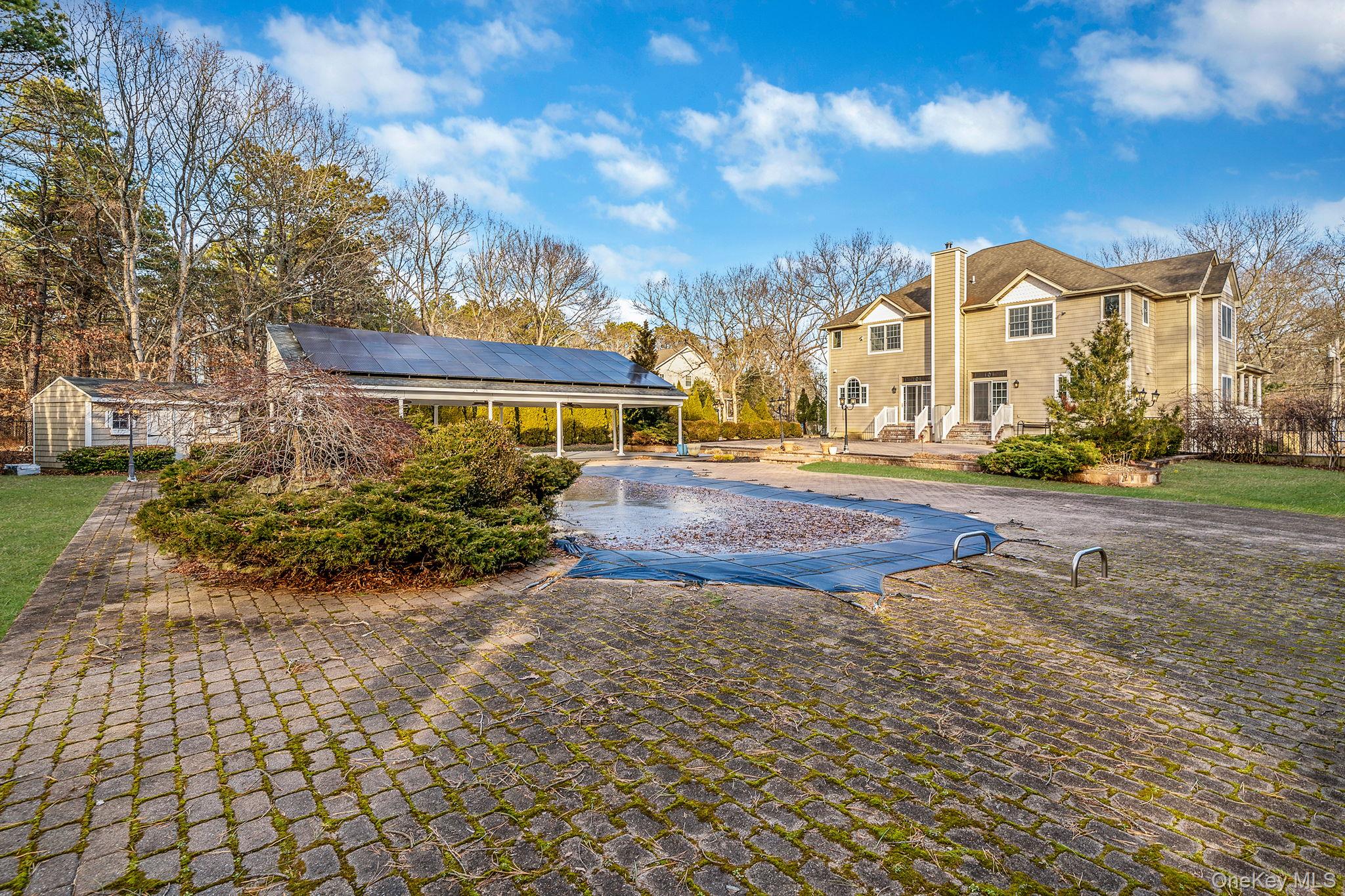 #19 photo, 44 E Margin Road, सफ़ोक काउंटी Ridge , NY 11961