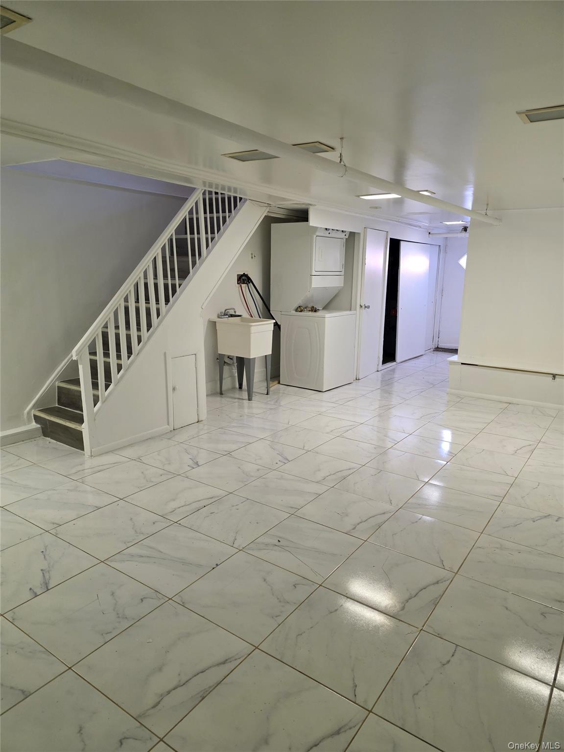 #9 photo, 150-25 77 Road, Куинс ‖ Kew Garden Hills , NY 11367