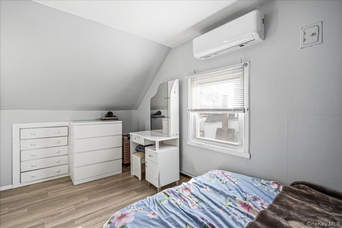 #16 photo, 57 Pond Lane, Levittown , NY 11756