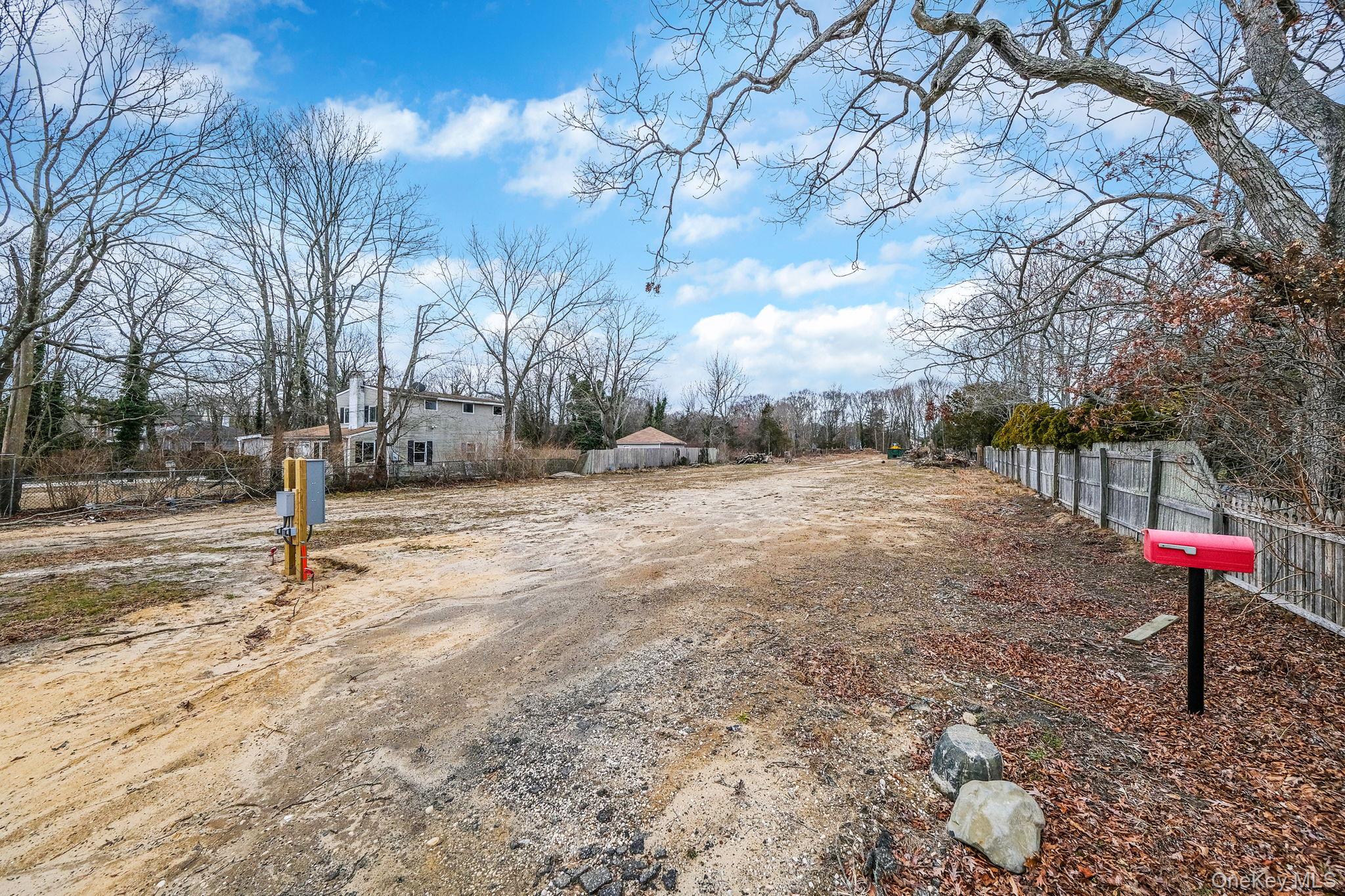 #5 photo, 92 Oakwood Avenue, सफ़ोक काउंटी Bayport , NY 11705