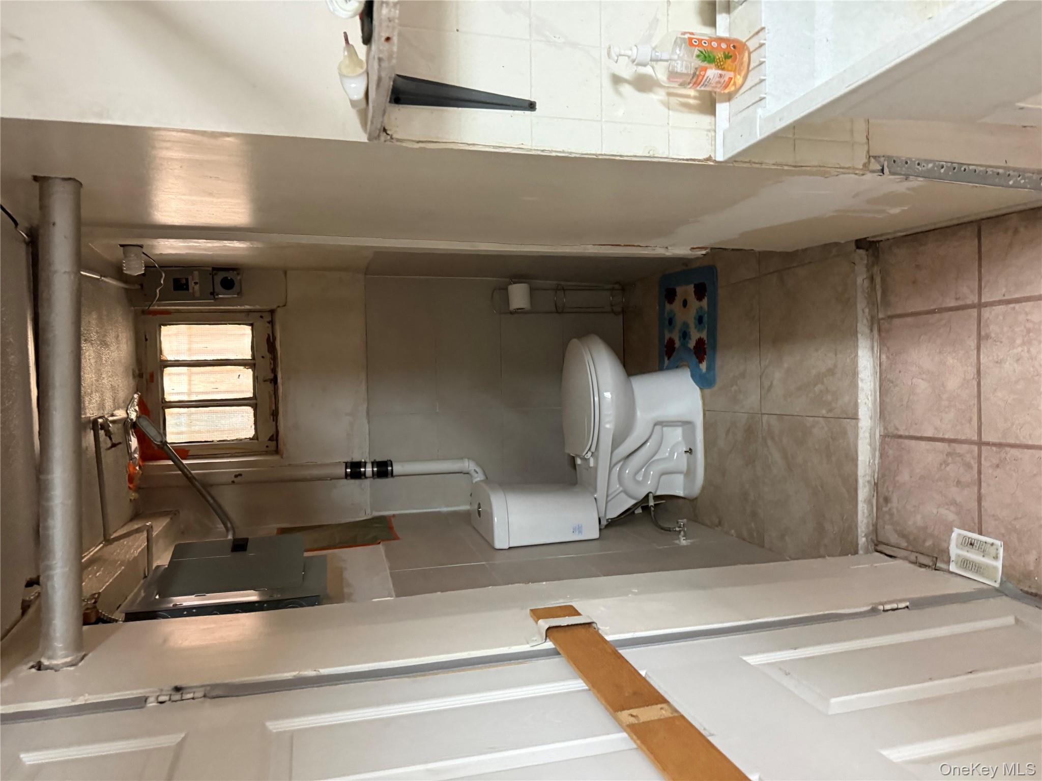 #12 photo, 9021 189th Street, קווינס Hollis , NY 11423