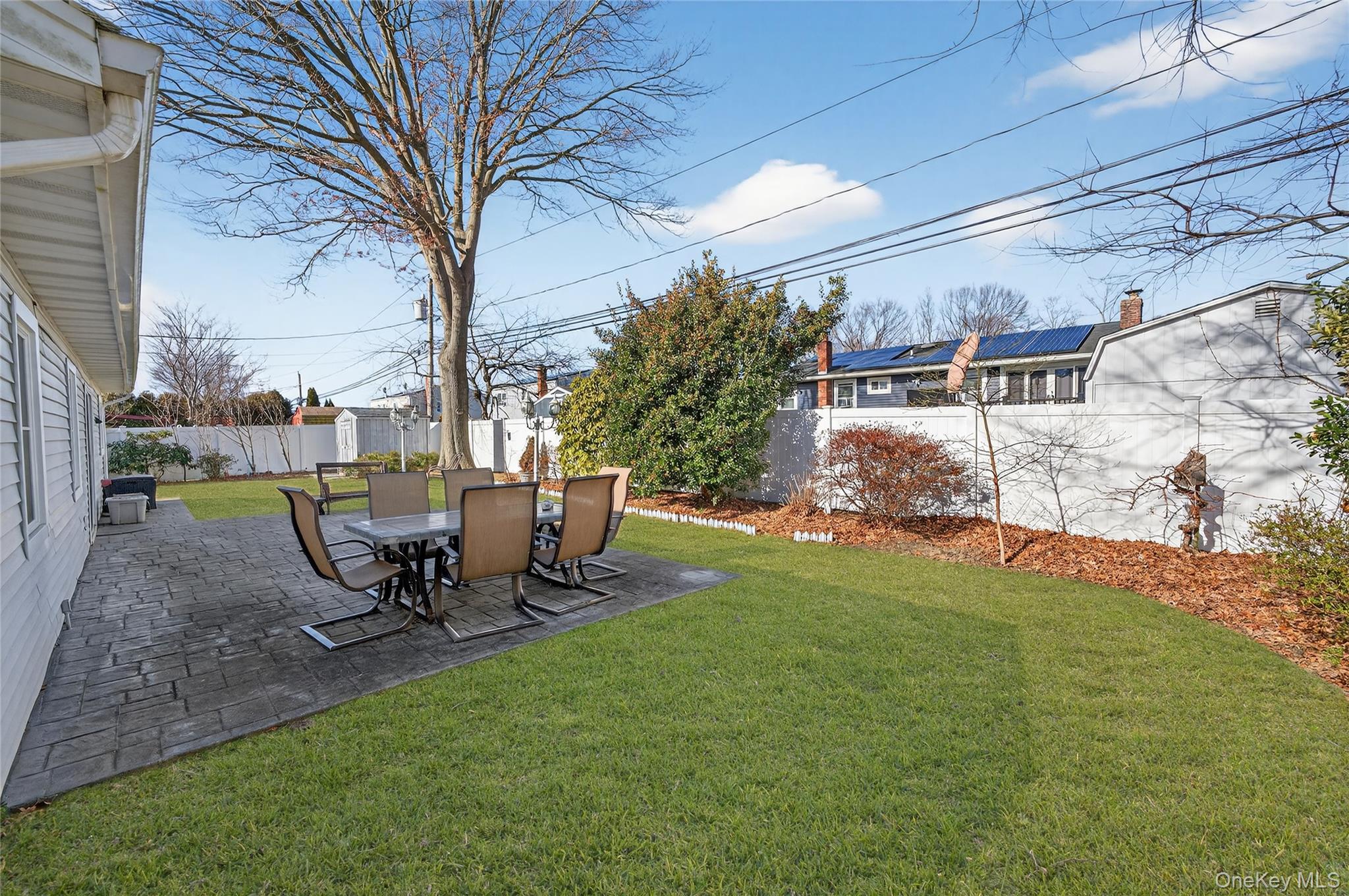 #18 photo, 29 Rush Street, 东长岛 Port Jefferson , NY 11776