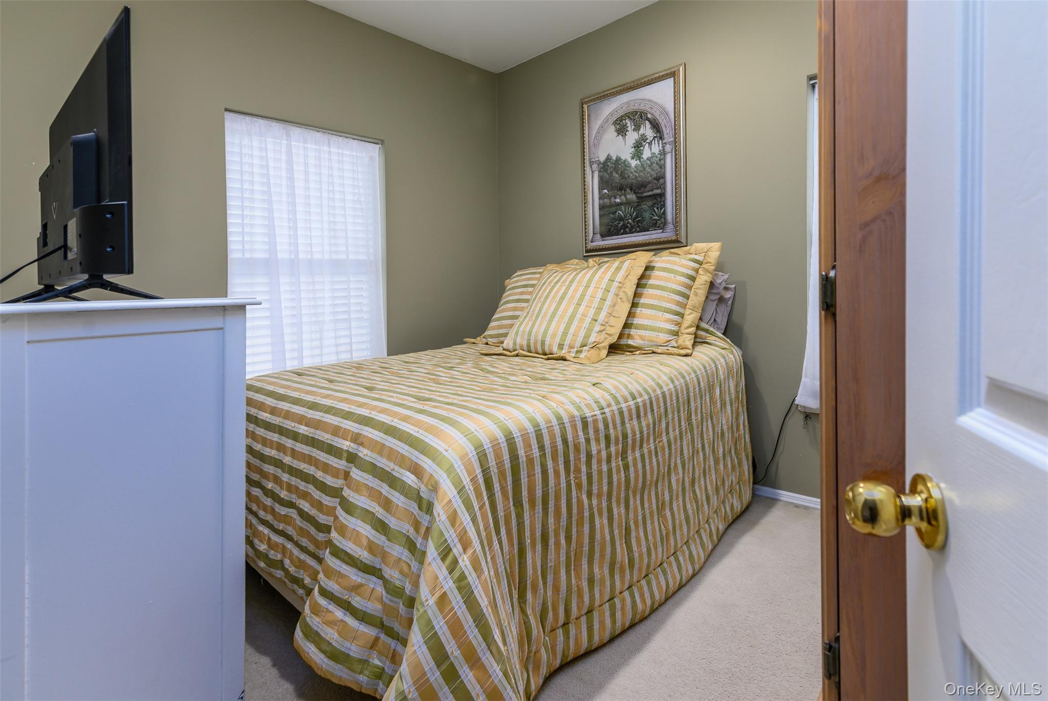 #19 photo, 3 Sweetgum Lane, מחוז סאפוק Miller Place , NY 11764