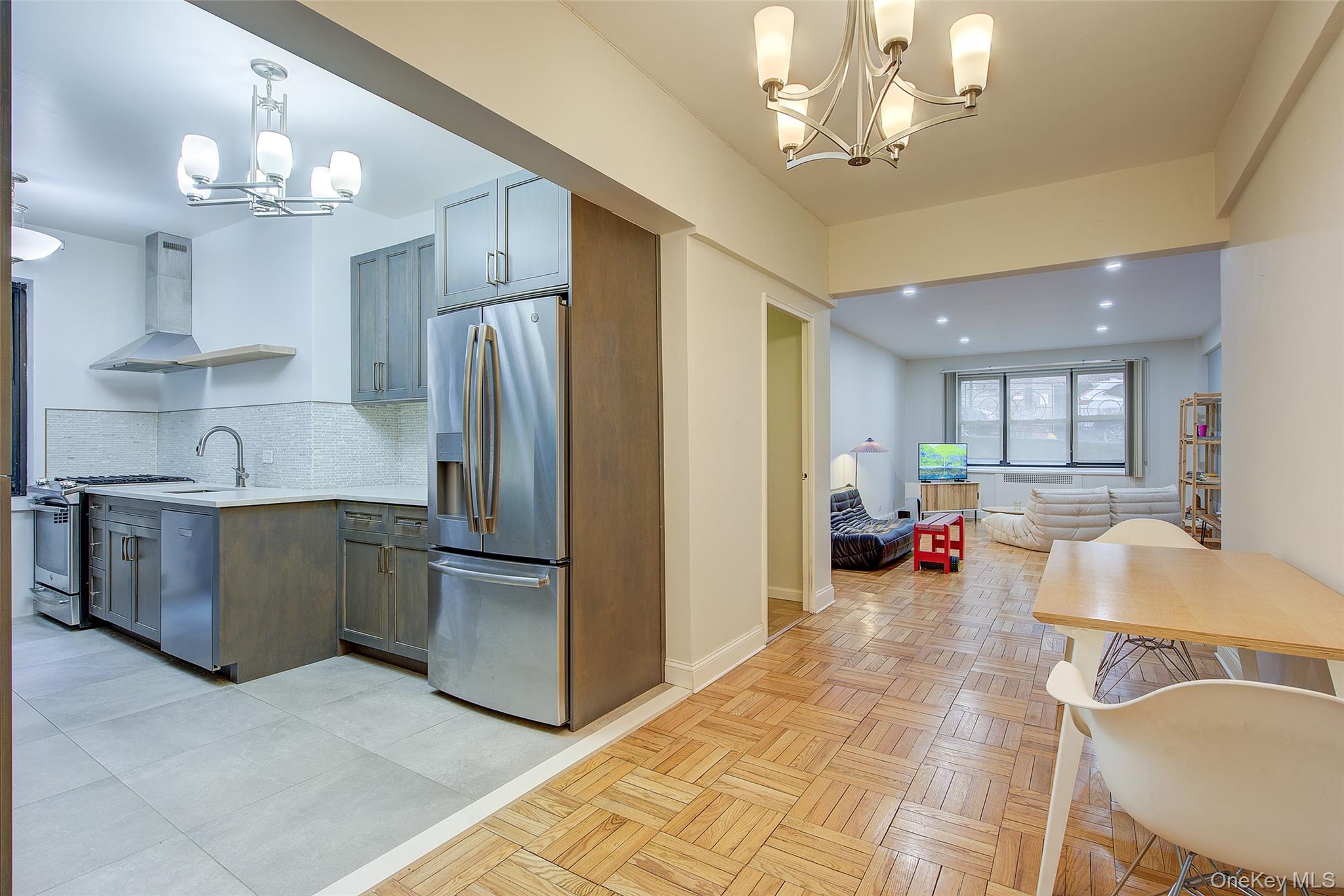 #5 photo, 67-76 Booth Street, Forest Hills , NY 11375