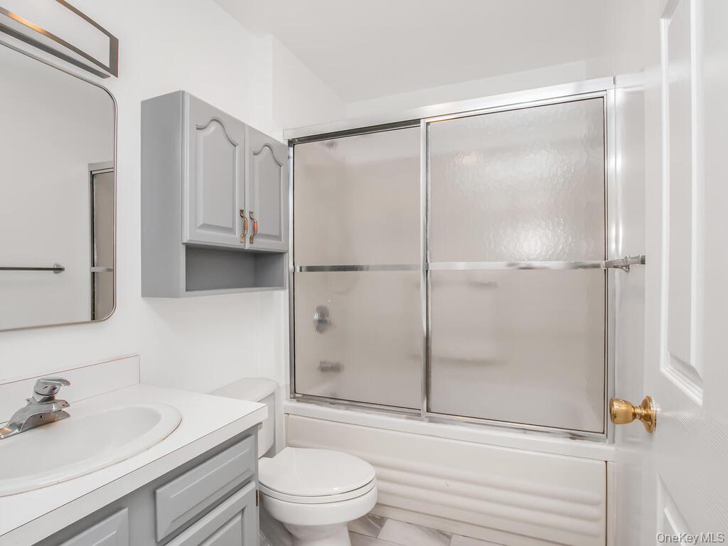 #14 photo, 237 Brady Avenue, Hawthorne , NY 10532