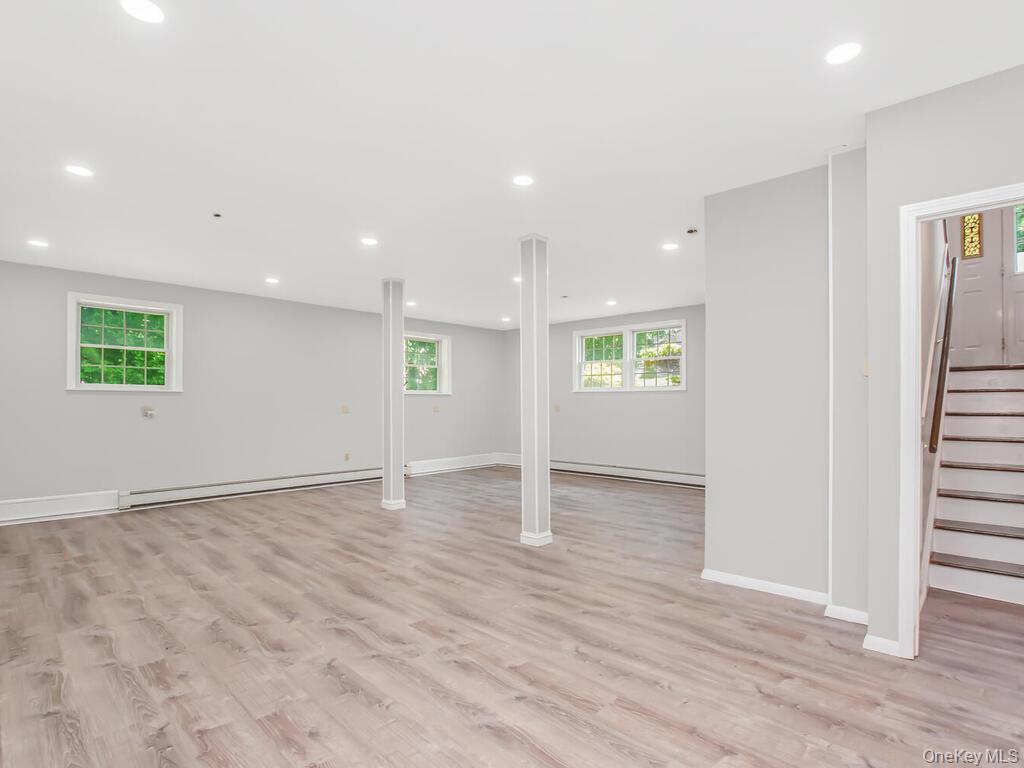 #18 photo, 237 Brady Avenue, Hawthorne , NY 10532