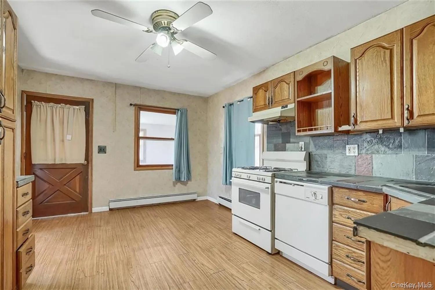 #8 photo, 1535 Route 208, Washingtonville , NY 10992