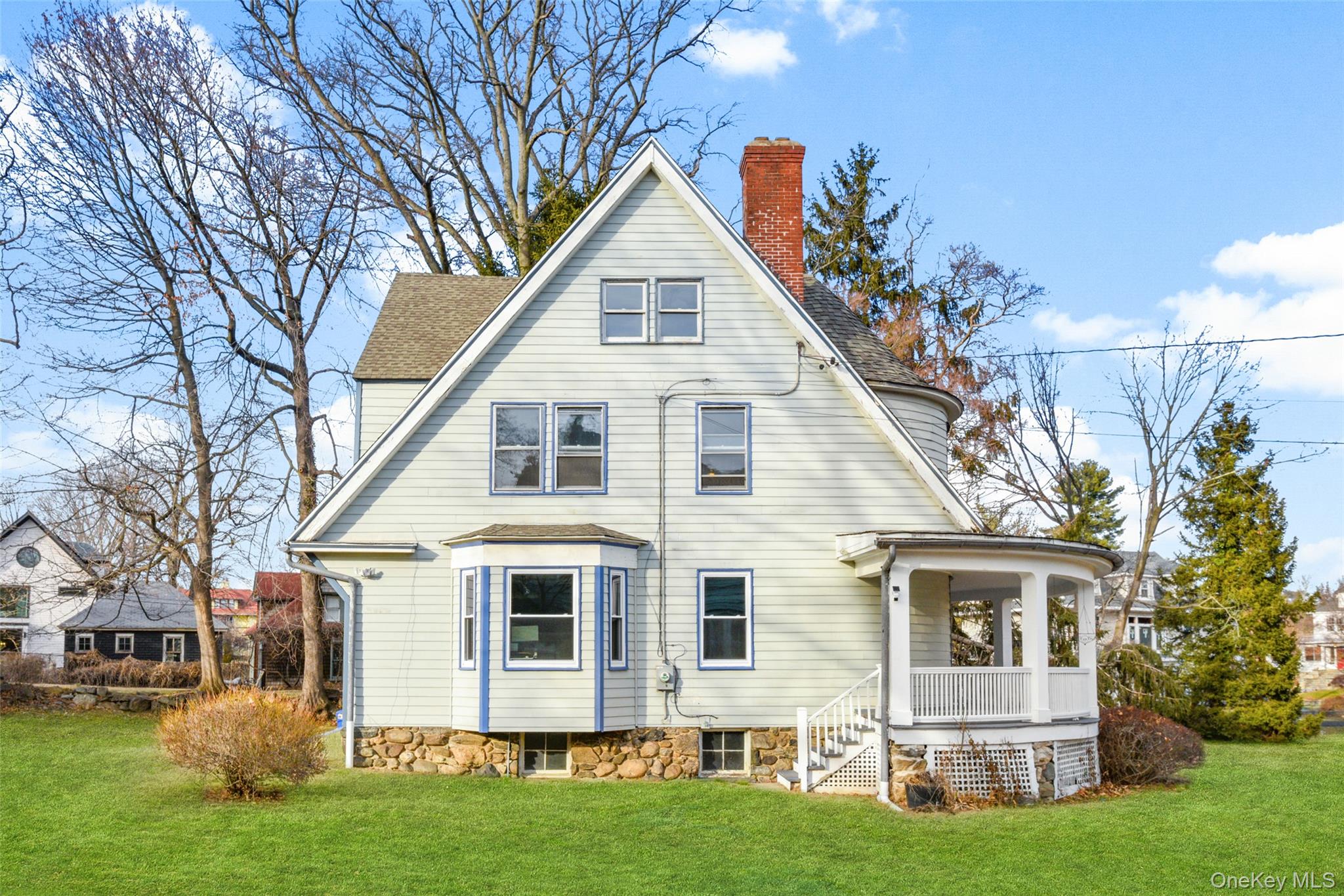 #3 photo, 8 The Serpentine, New Rochelle , NY 10801