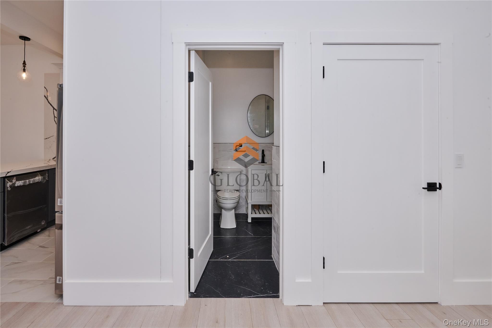 #14 photo, 953 Tilden Street, הברונקס Bronx , NY 10469