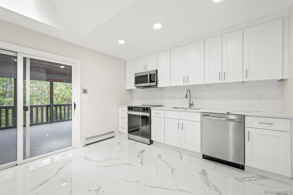 #12 photo, 43 Points Of View, 뉴욕주 Warwick , NY 10990