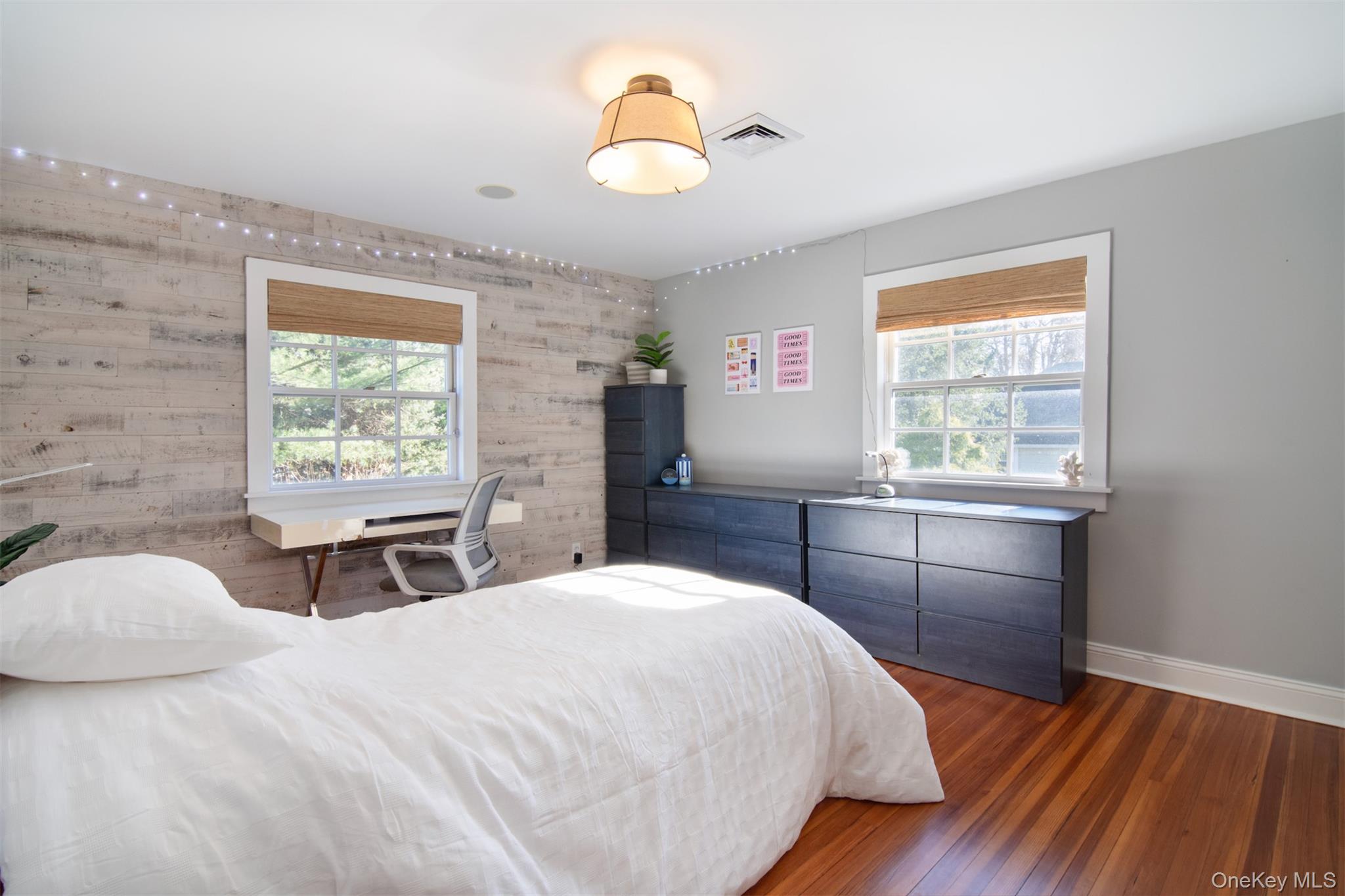 #16 photo, 414 Pelham Manor Road, 뉴욕주 Pelham , NY 10803