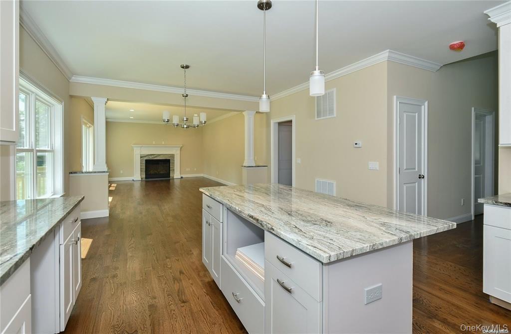 #11 photo, 3 Lotto Court, Lake Grove , NY 11755