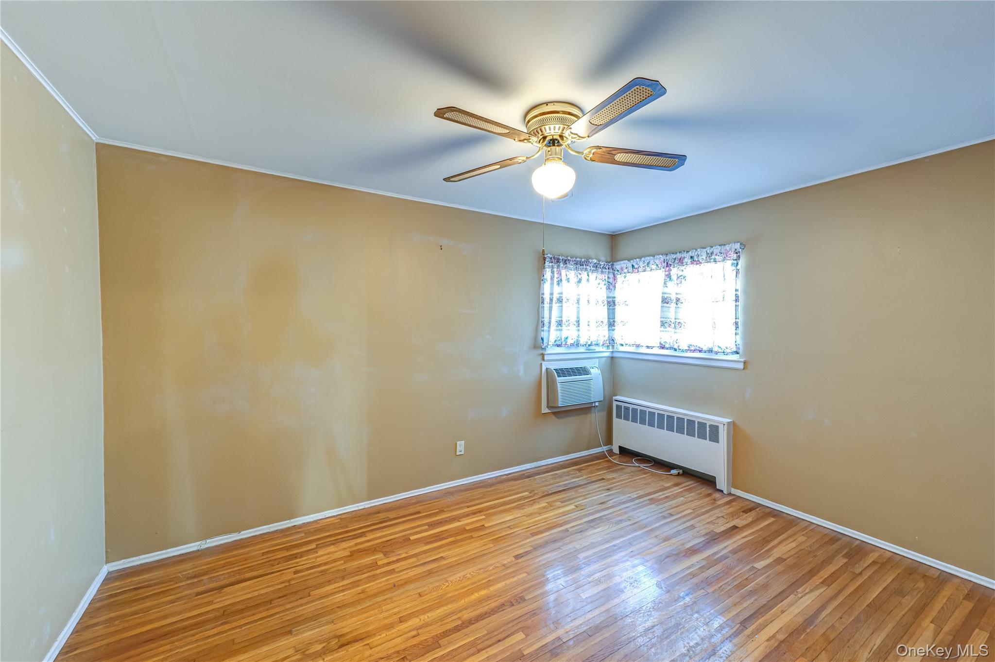 #6 photo, 1433 Bowers Drive, 长岛 Seaford , NY 11783