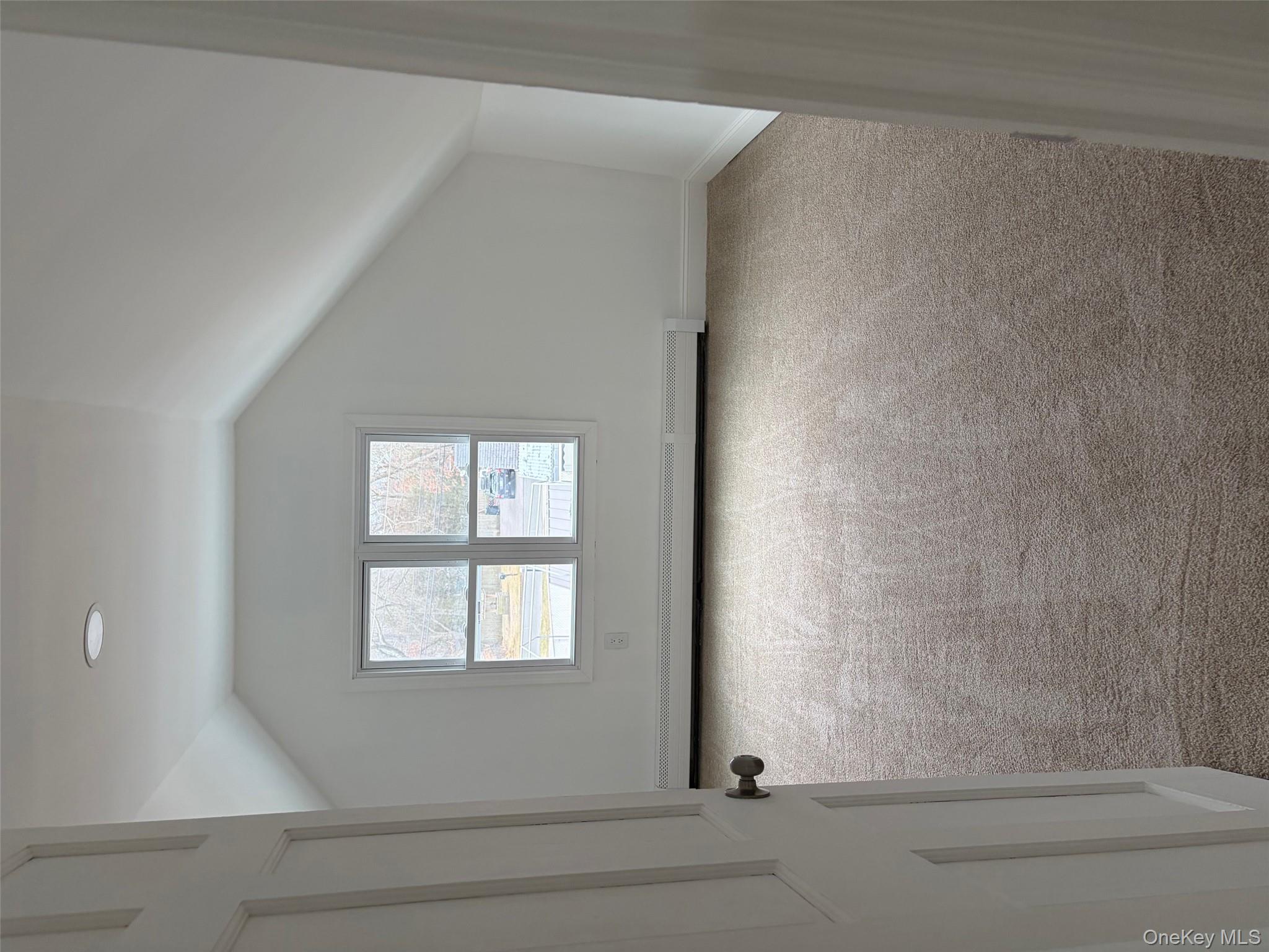 #5 photo, 182 Lexington Road, Shirley , NY 11967