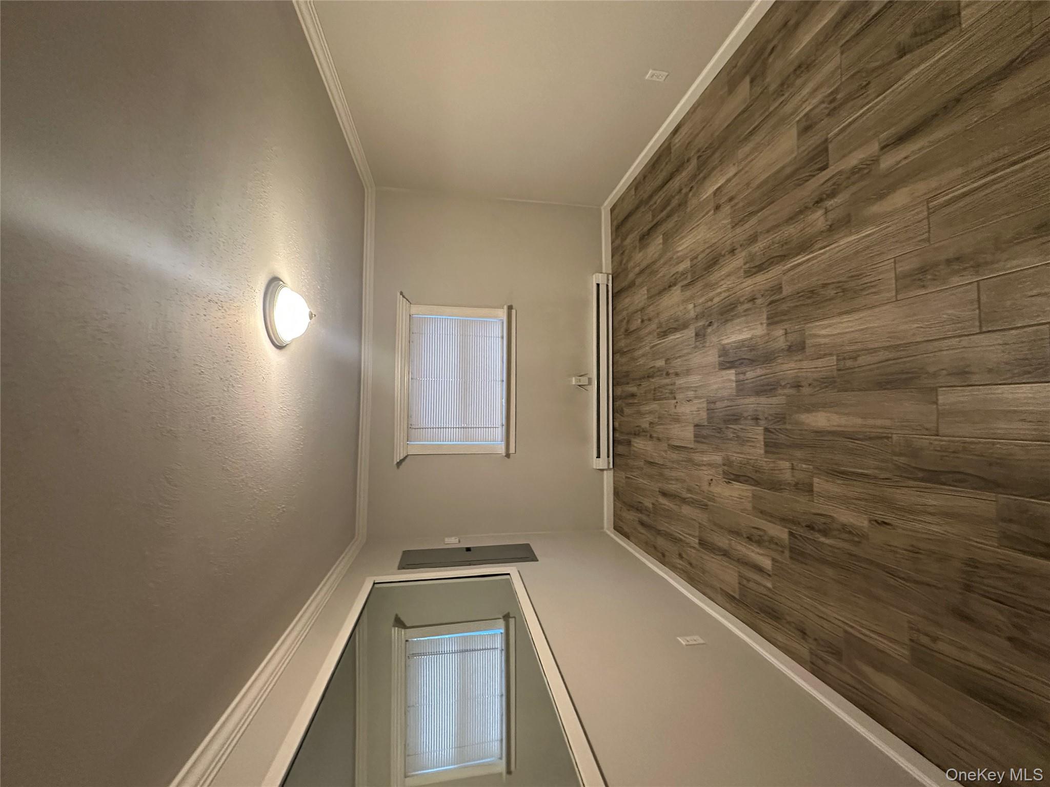 #14 photo, 1 Huron Drive, 东长岛 Bay Shore , NY 11706