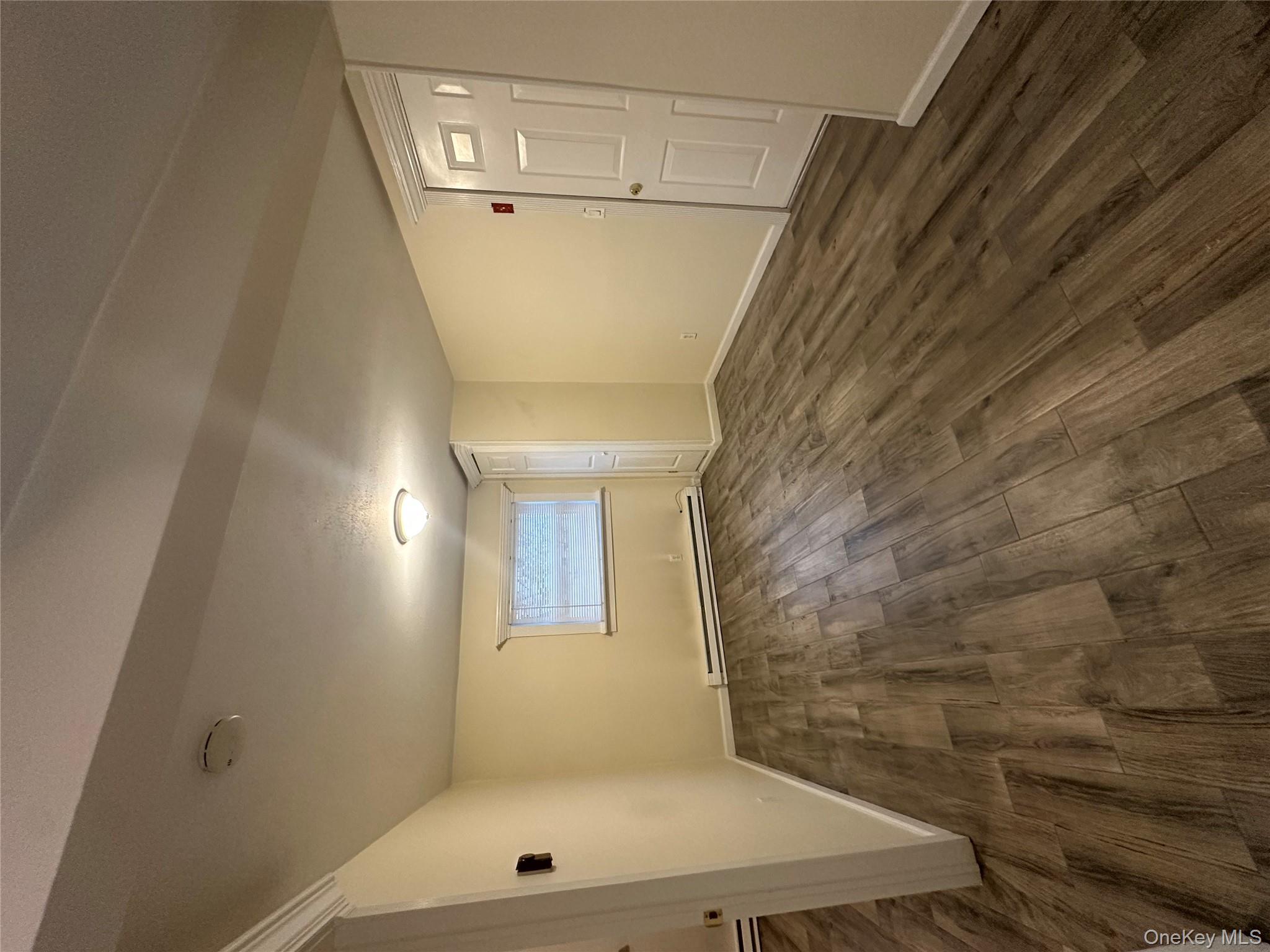 #6 photo, 1 Huron Drive, 东长岛 Bay Shore , NY 11706