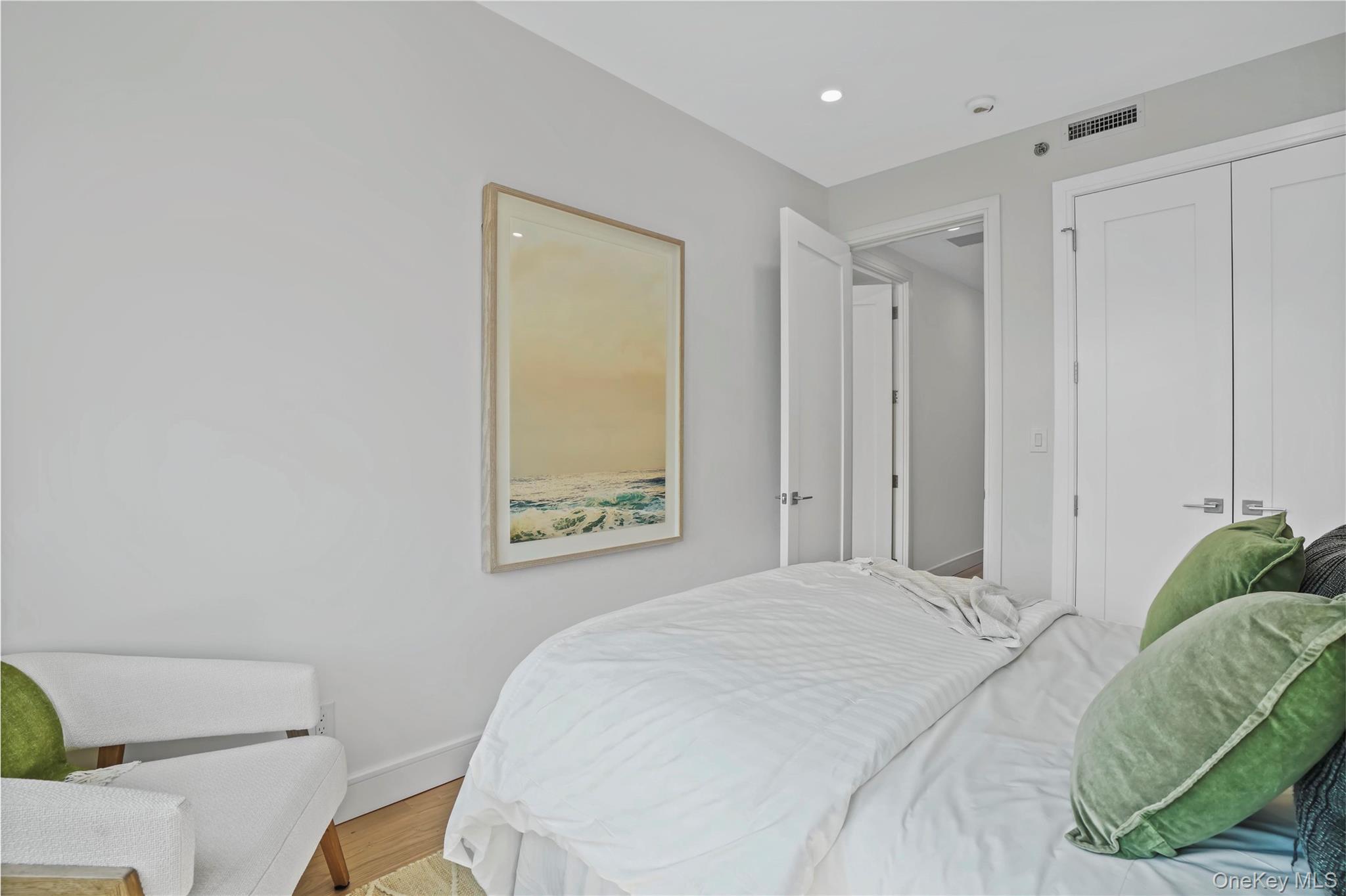 #8 photo, 2131 Shore Boulevard, 皇后区 Astoria , NY 11105