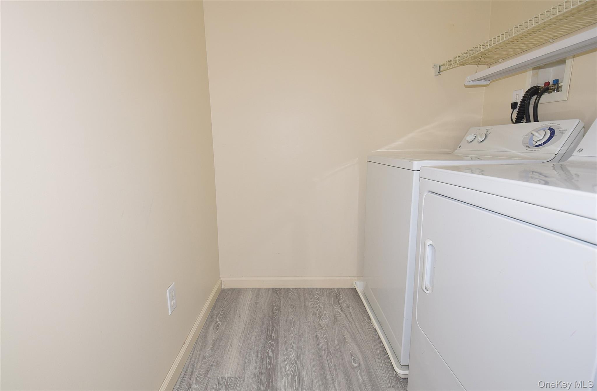 #18 photo, 21 Virginia Pine Lane Lane, سوفولك Bay Shore , NY 11706