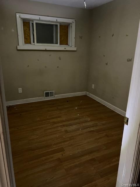 #12 photo, 743 Hoffman Avenue, Bellport , NY 11713