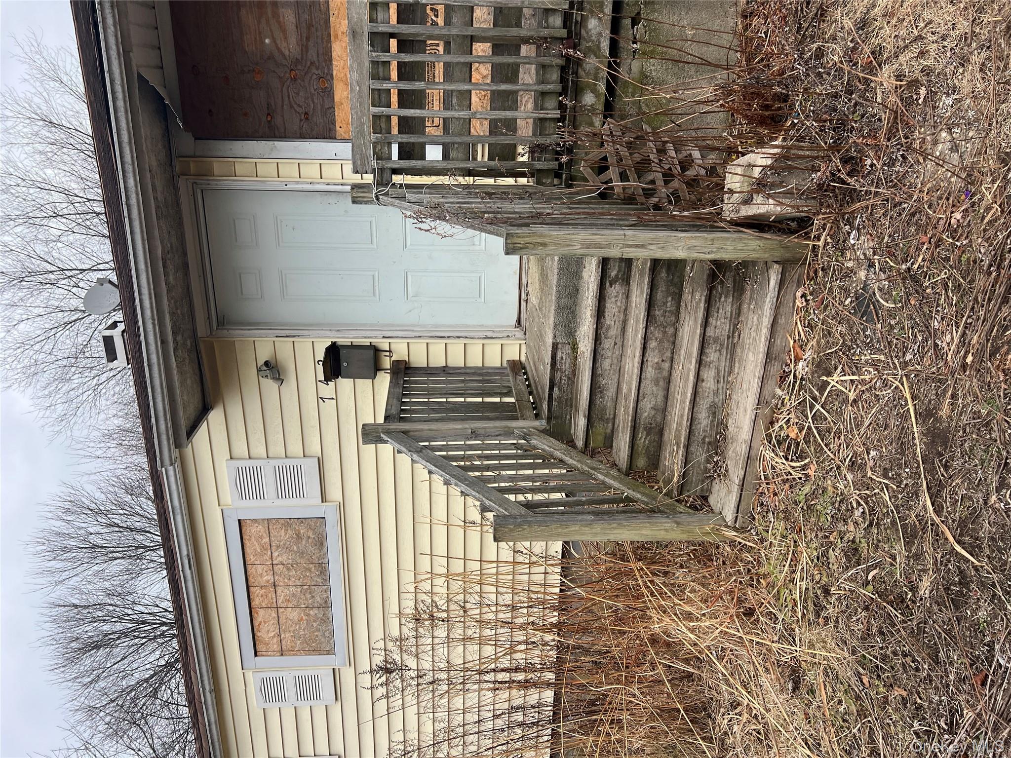 #4 photo, 743 Hoffman Avenue, Bellport , NY 11713