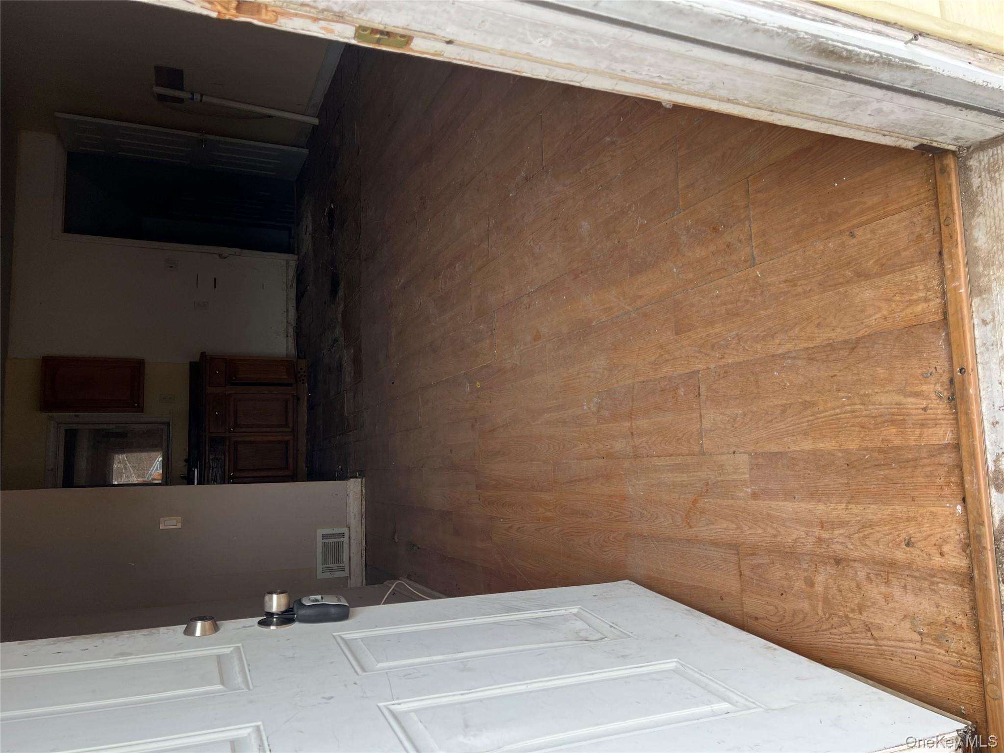 #6 photo, 743 Hoffman Avenue, Bellport , NY 11713