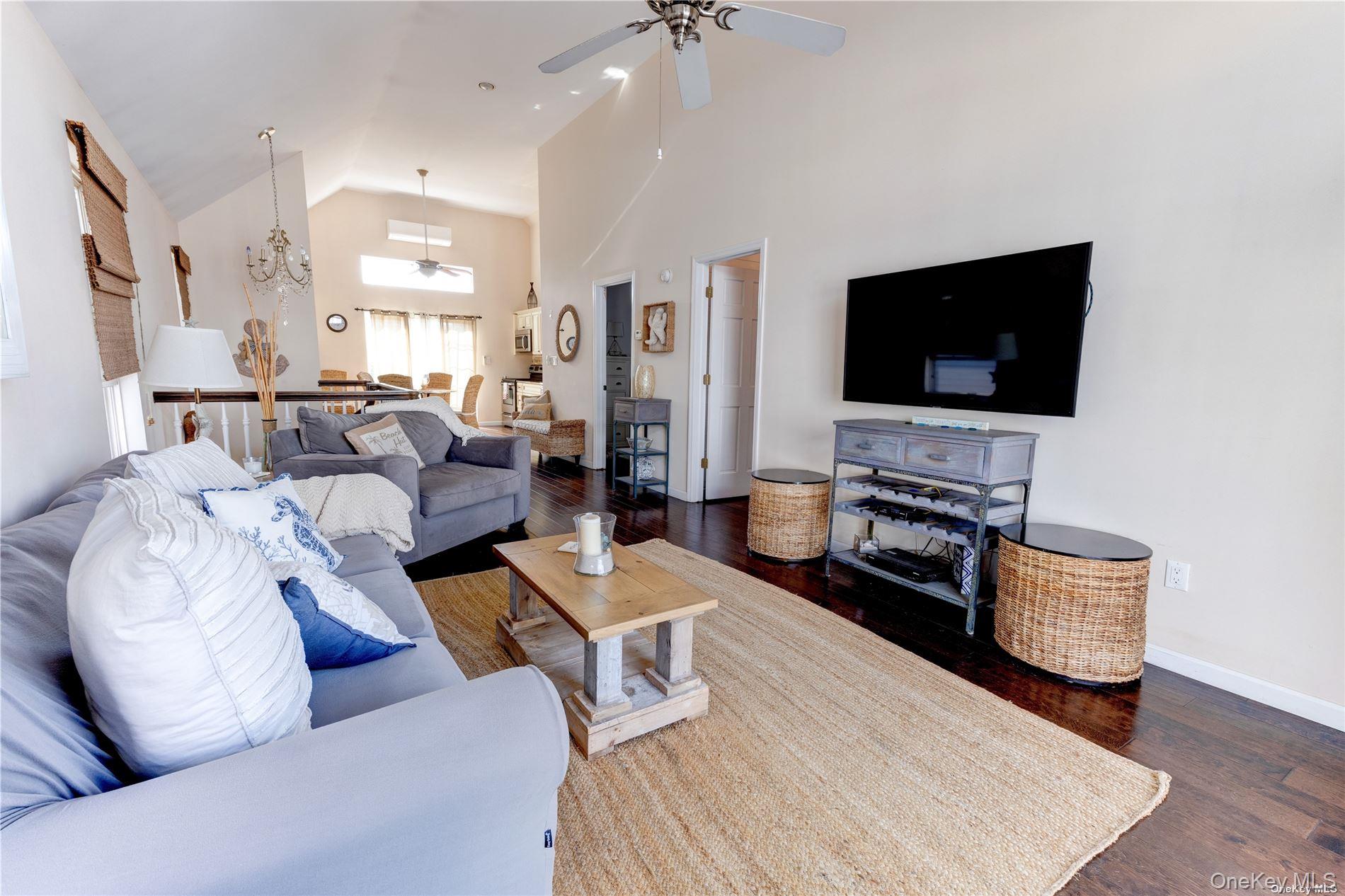 #18 photo, 67 Vermont Street, Long Beach , NY 11561