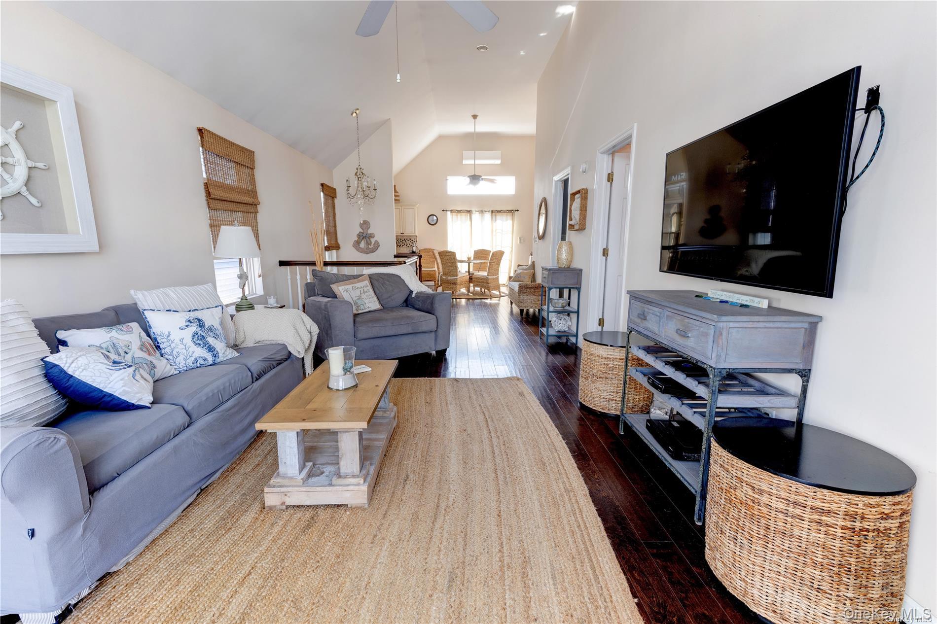 #19 photo, 67 Vermont Street, Long Beach , NY 11561