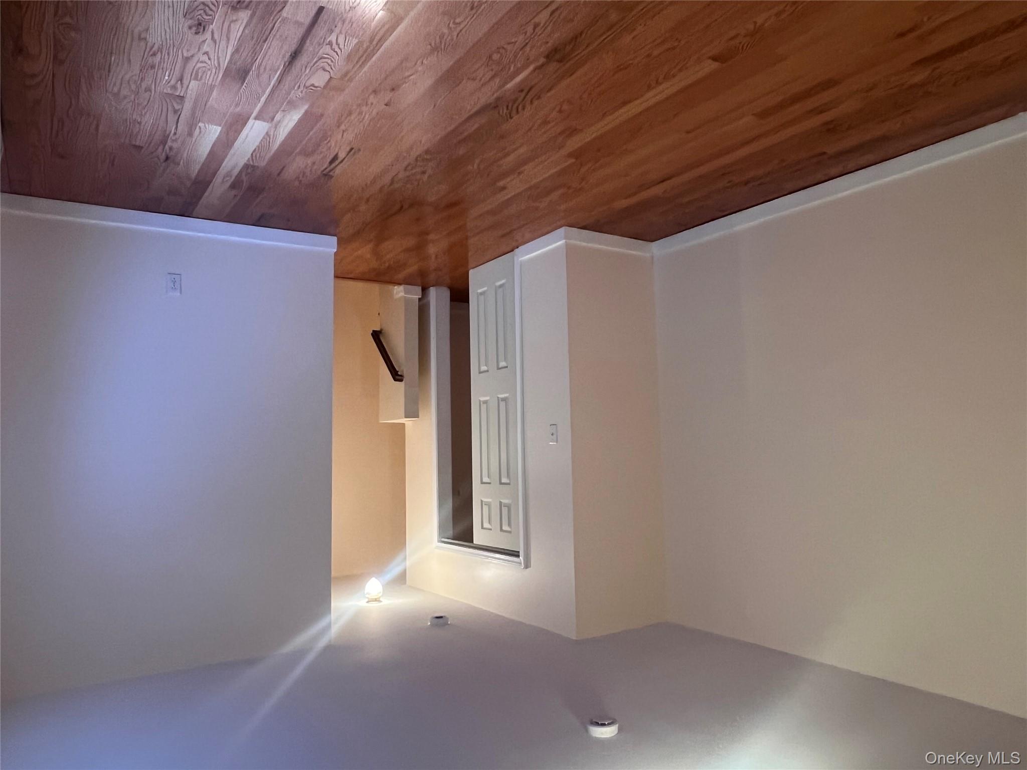 #12 photo, 1031 Halsey Street, הברונקס Brooklyn , NY 11207