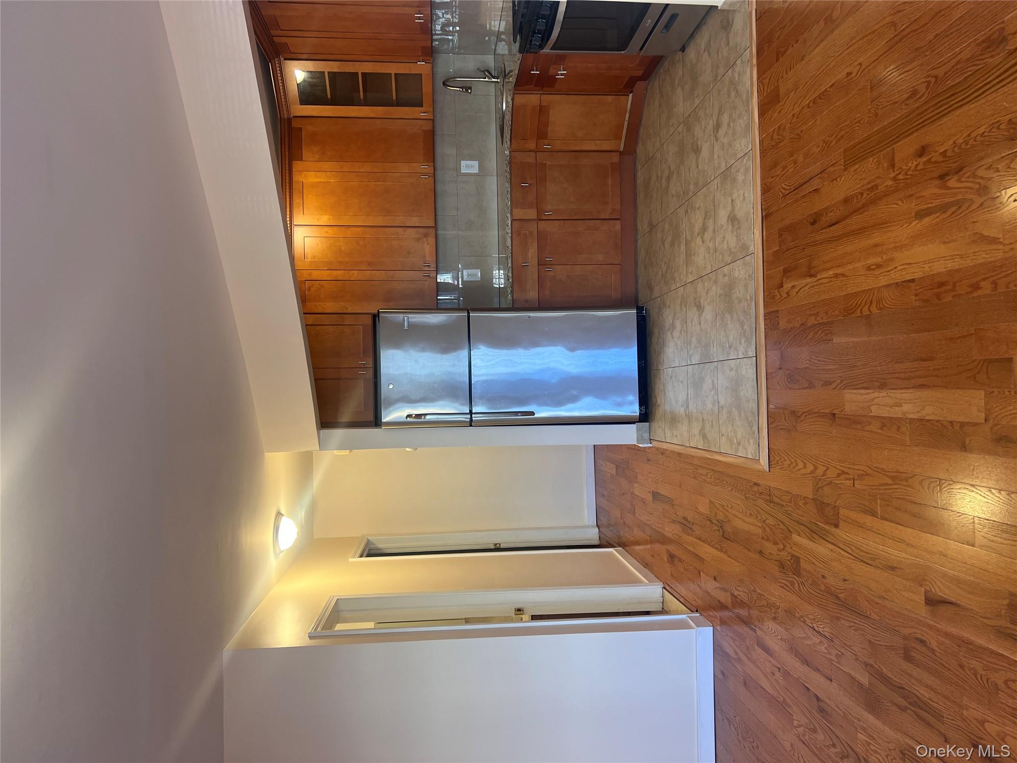 #2 photo, 1031 Halsey Street, הברונקס Brooklyn , NY 11207