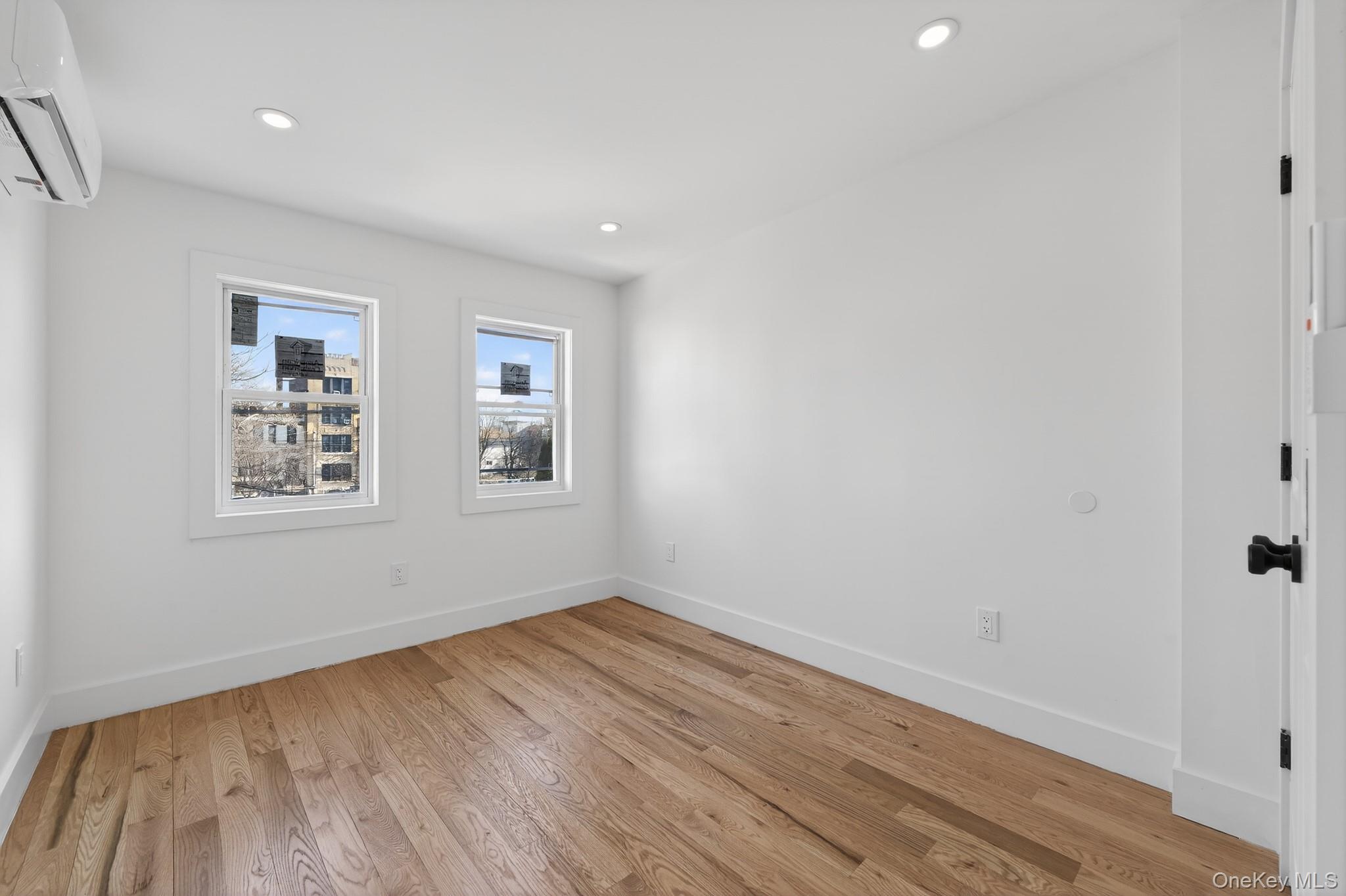 #4 photo, 239 New Jersey Avenue, Brooklyn , NY 11207