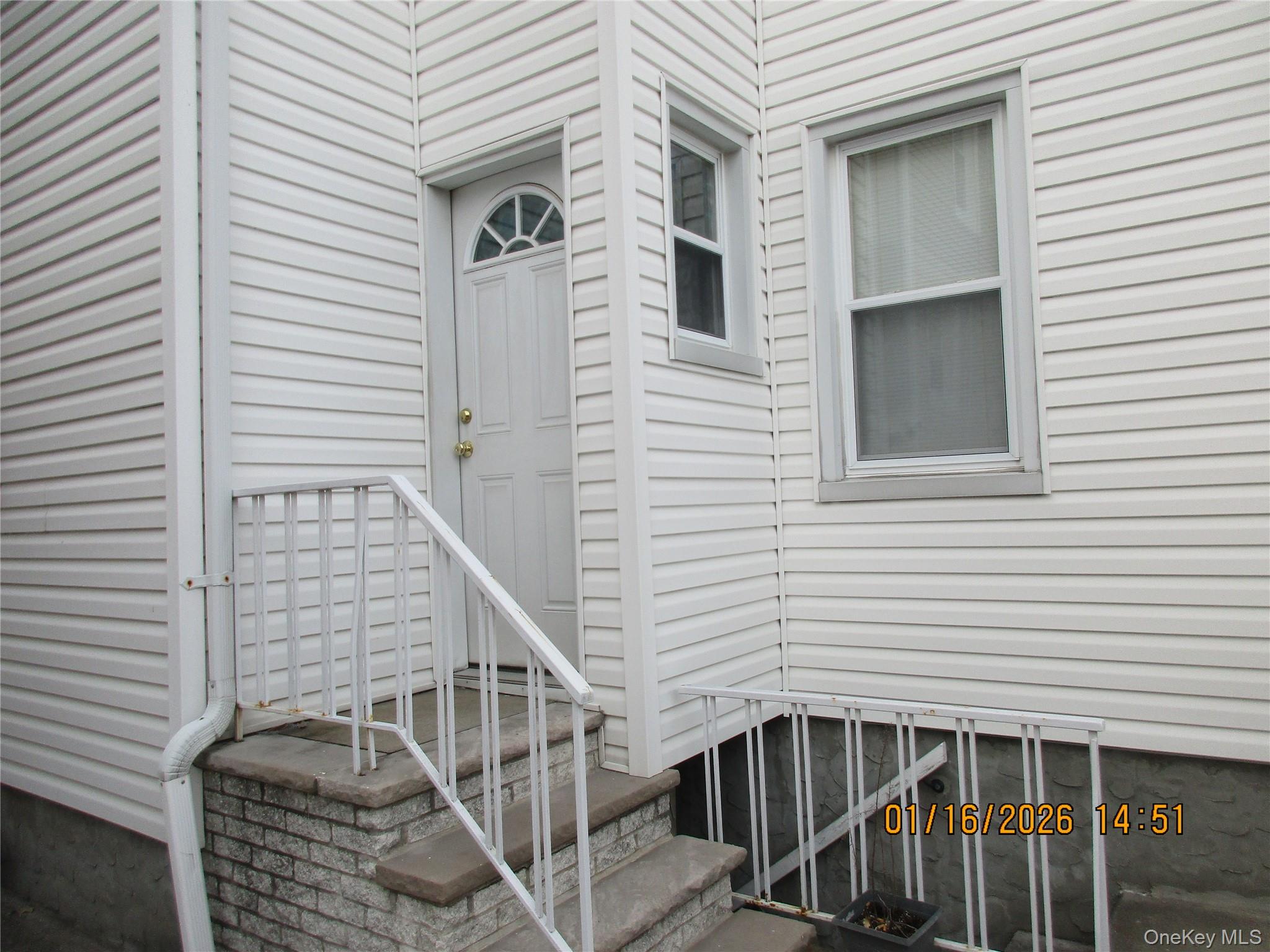 #7 photo, 6419 71st Street, كوينز Middle Village , NY 11379