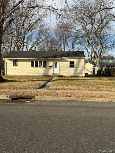 #1 photo, 161 Merrill Street, 东长岛 Brentwood , NY 11717