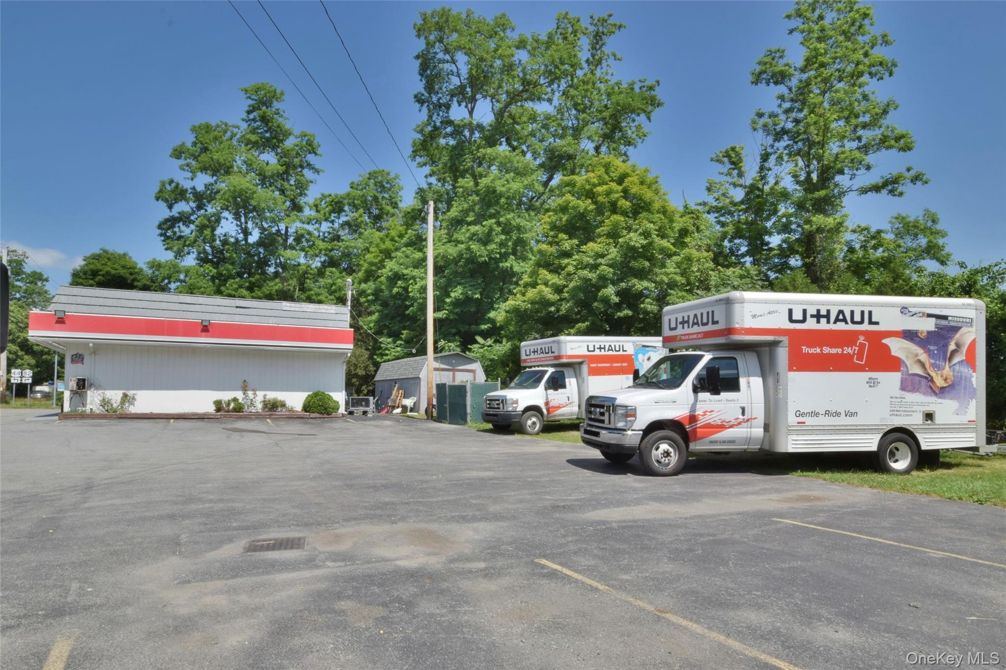 #11 photo, 2551 Route 44, Salt Point , NY 12578