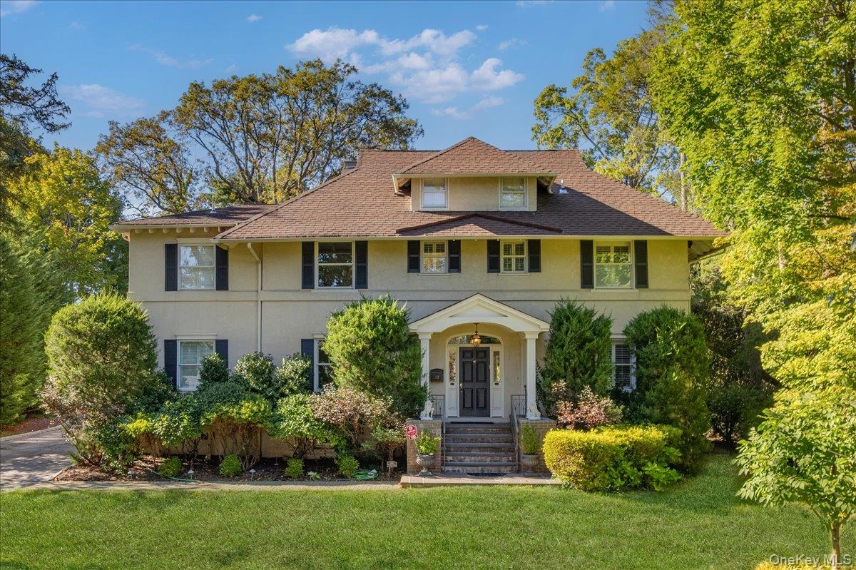 #3 photo, 31 Howell Avenue, Larchmont , NY 10538