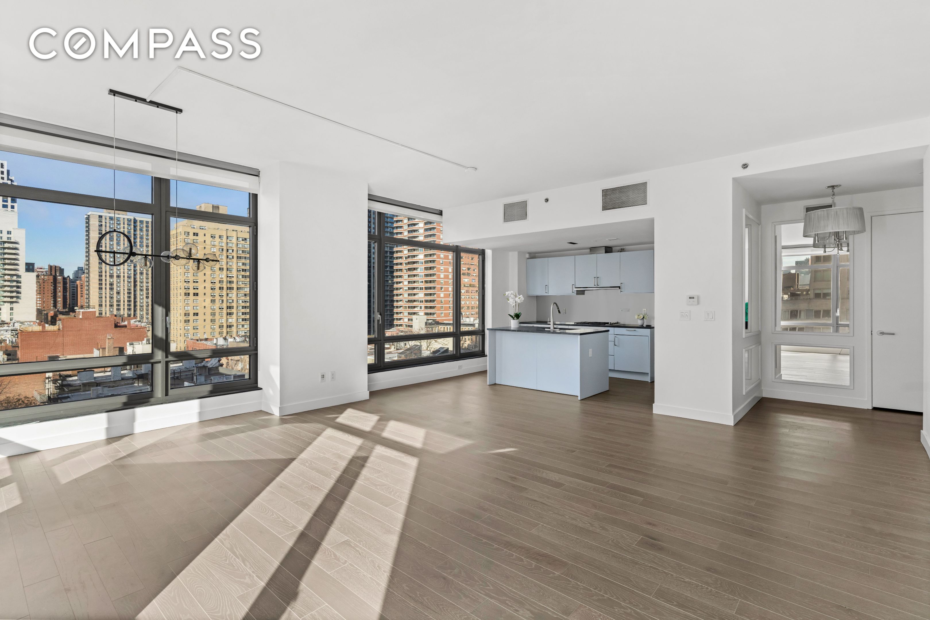 #3 photo, 450 E 83rd Street, Манхэттен ‖ Upper East Side , NY 10028