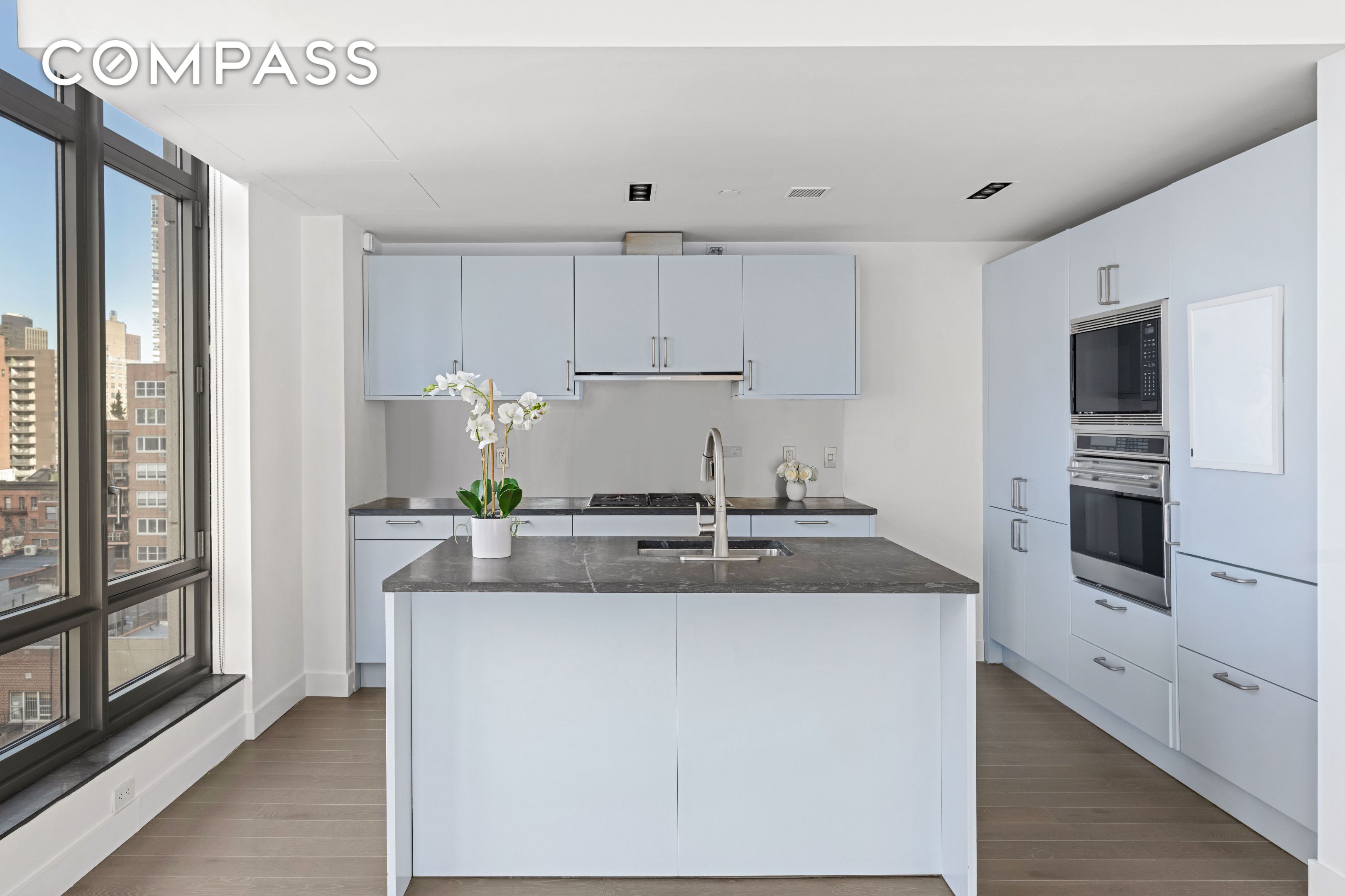 #4 photo, 450 E 83rd Street, Манхэттен ‖ Upper East Side , NY 10028