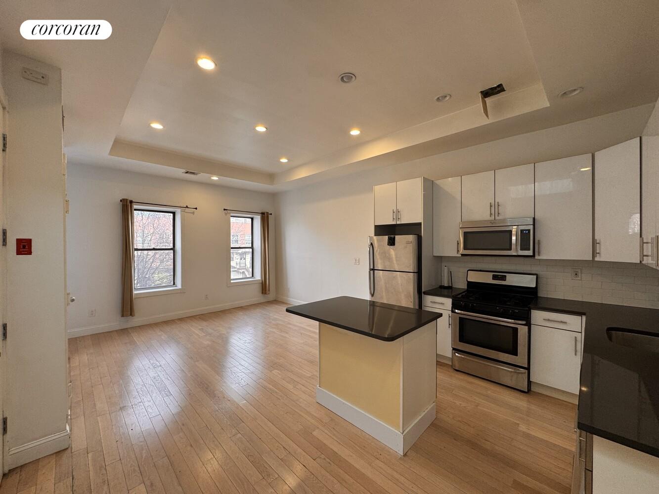 #1 photo, Brooklyn, ब्रुकलीन Crown Heights , NY 11233