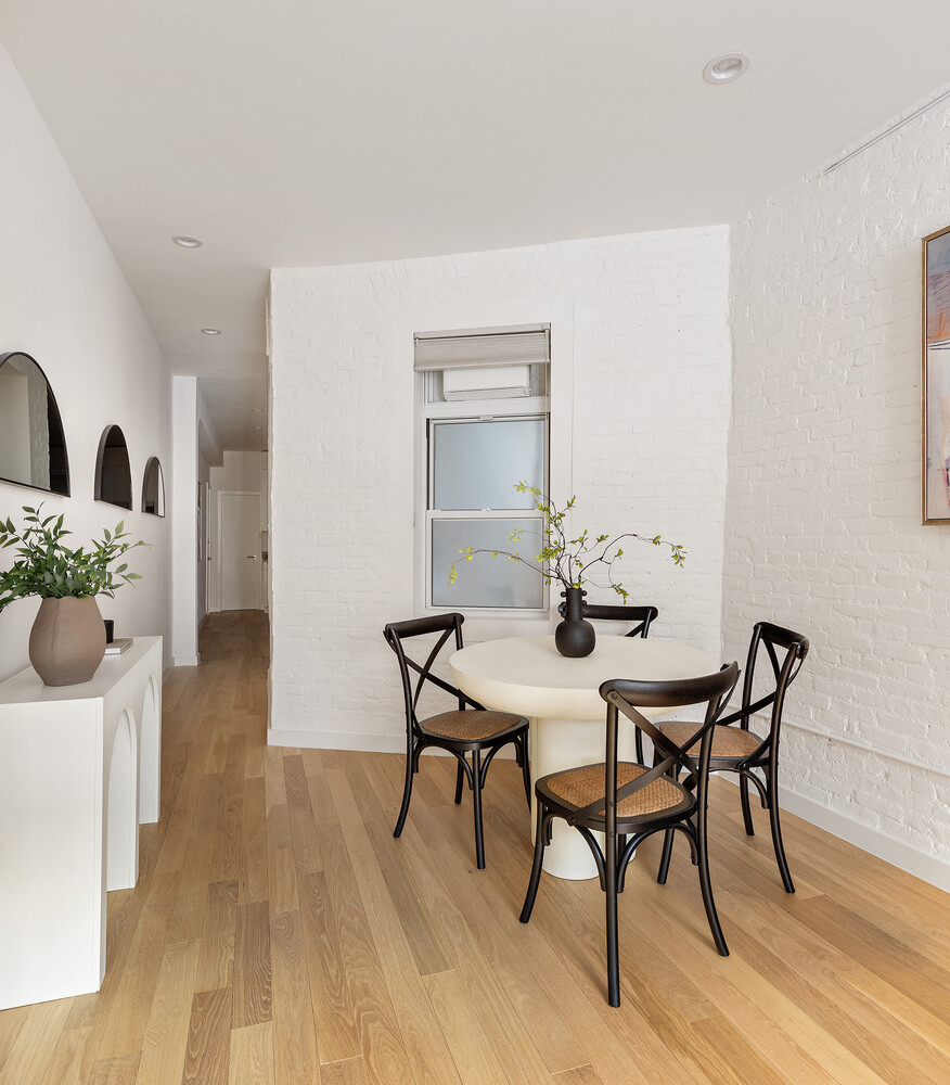 #4 photo, 214 W 16TH Street, מנהטן Chelsea , NY 10011