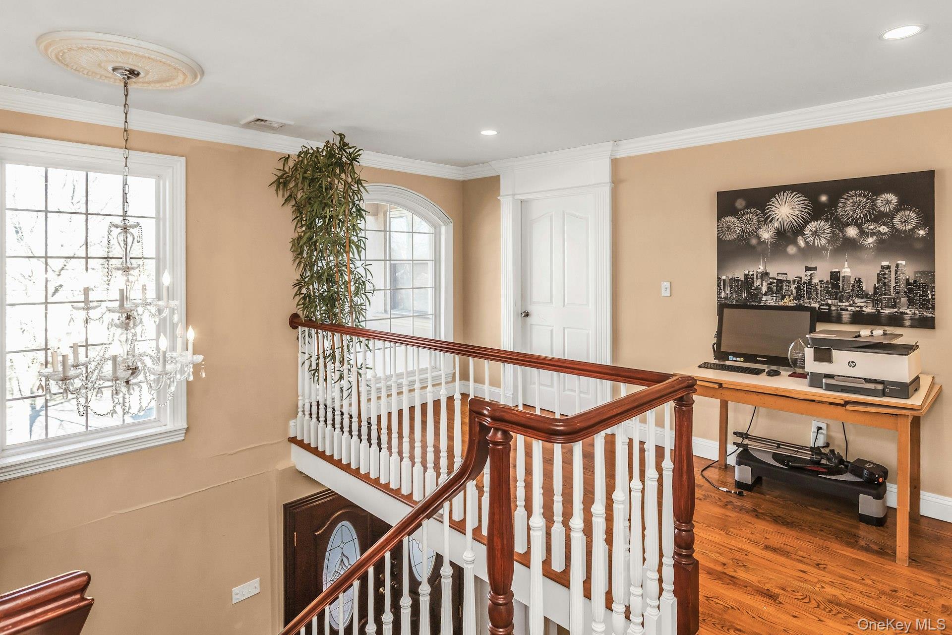 #18 photo, 4 Laurette Lane, नासाउ काउंटी Freeport , NY 11520