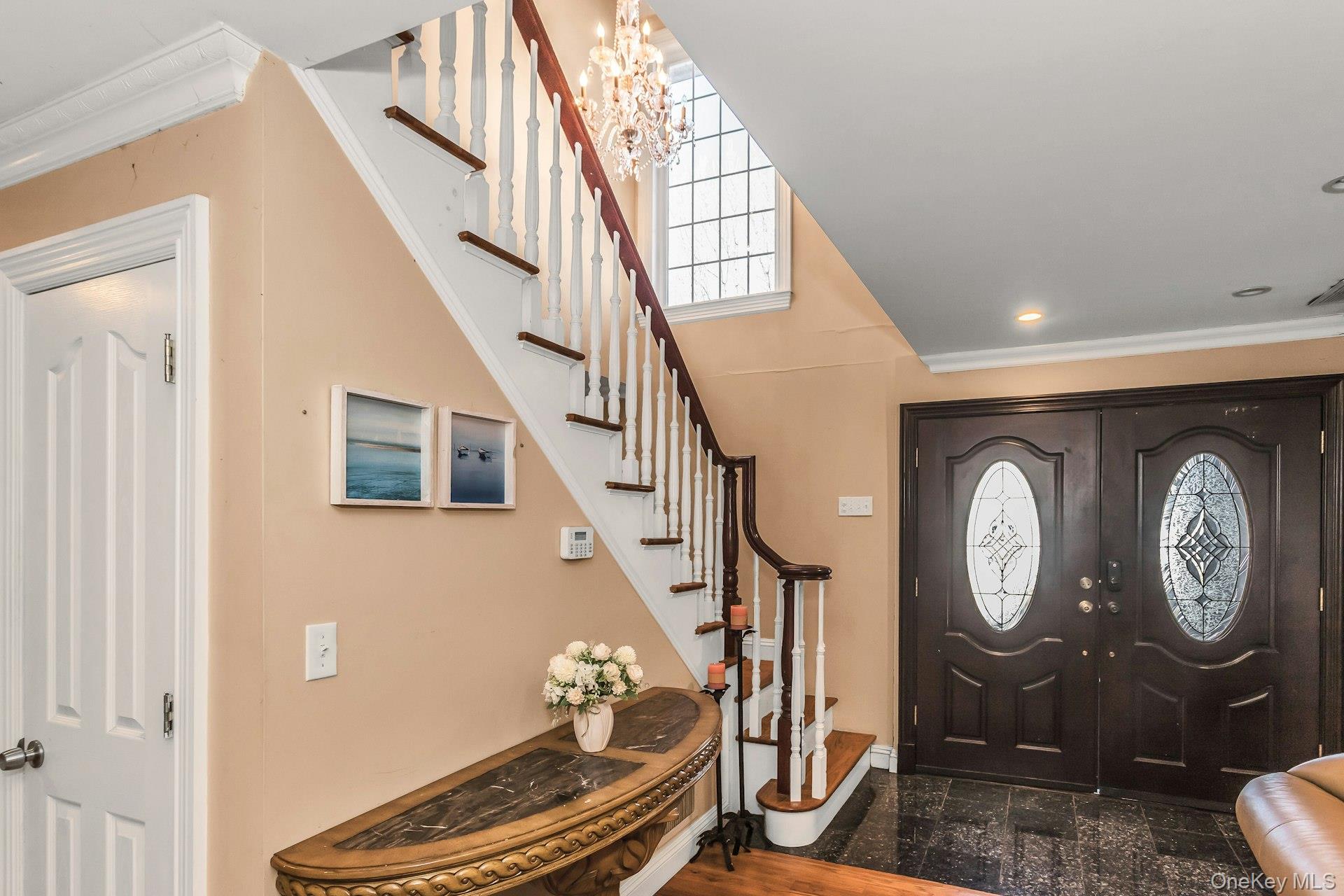 #3 photo, 4 Laurette Lane, नासाउ काउंटी Freeport , NY 11520