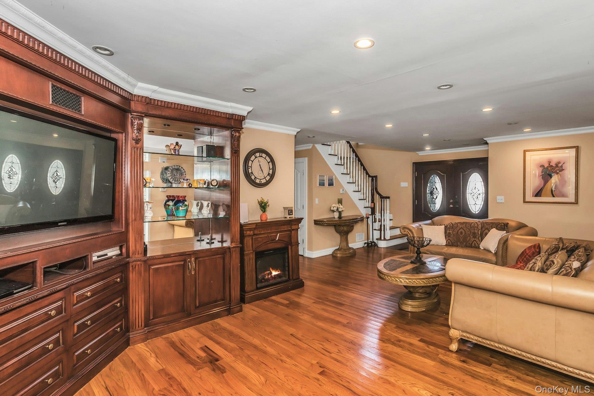 #4 photo, 4 Laurette Lane, नासाउ काउंटी Freeport , NY 11520