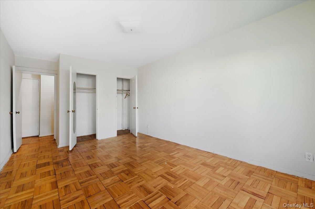 #11 photo, 560 W Broadway, Long Beach , NY 11561