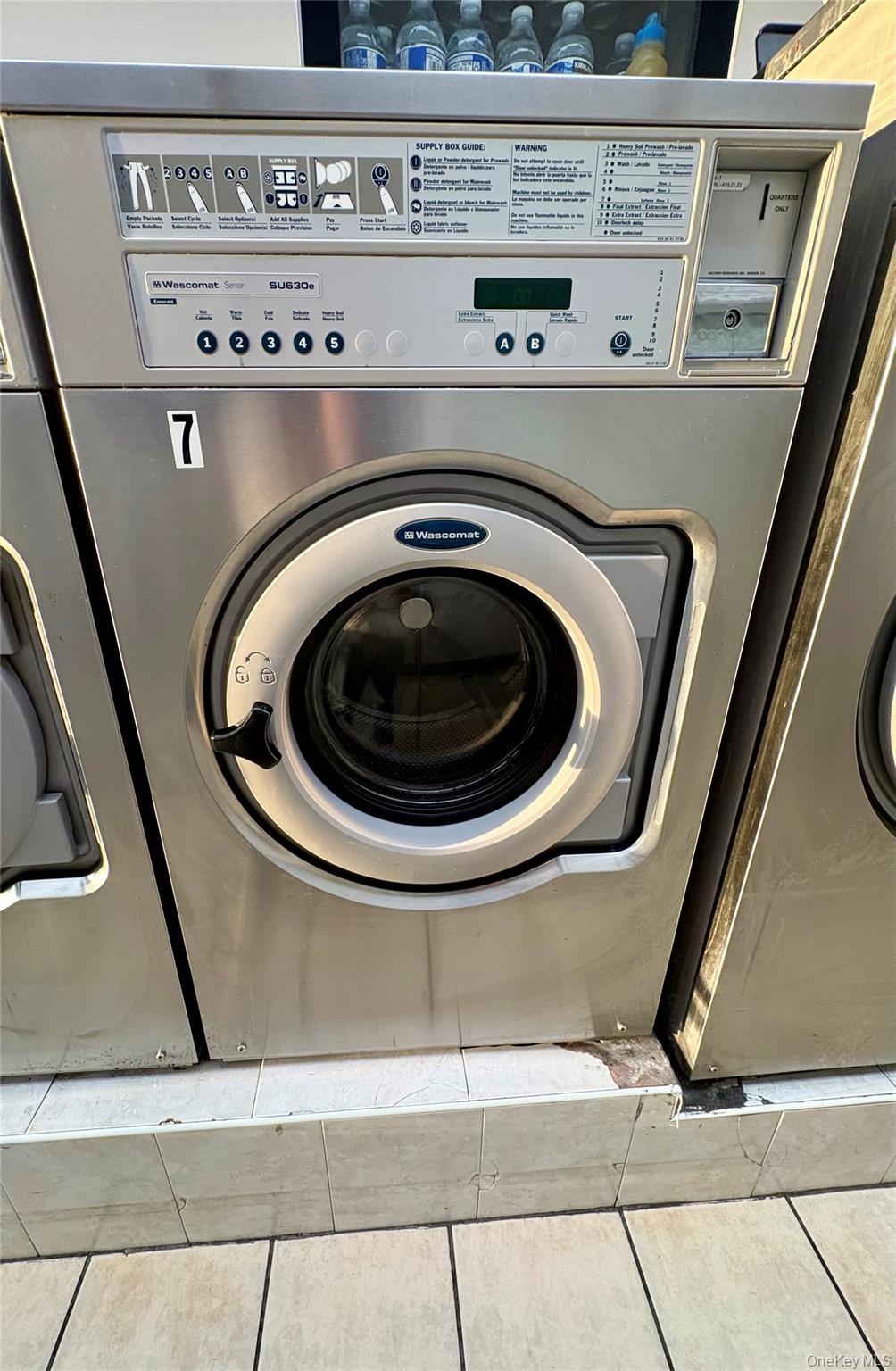 #3 photo, 297 EAST MEADOW Avenue, 長島 East Meadow , NY 11554