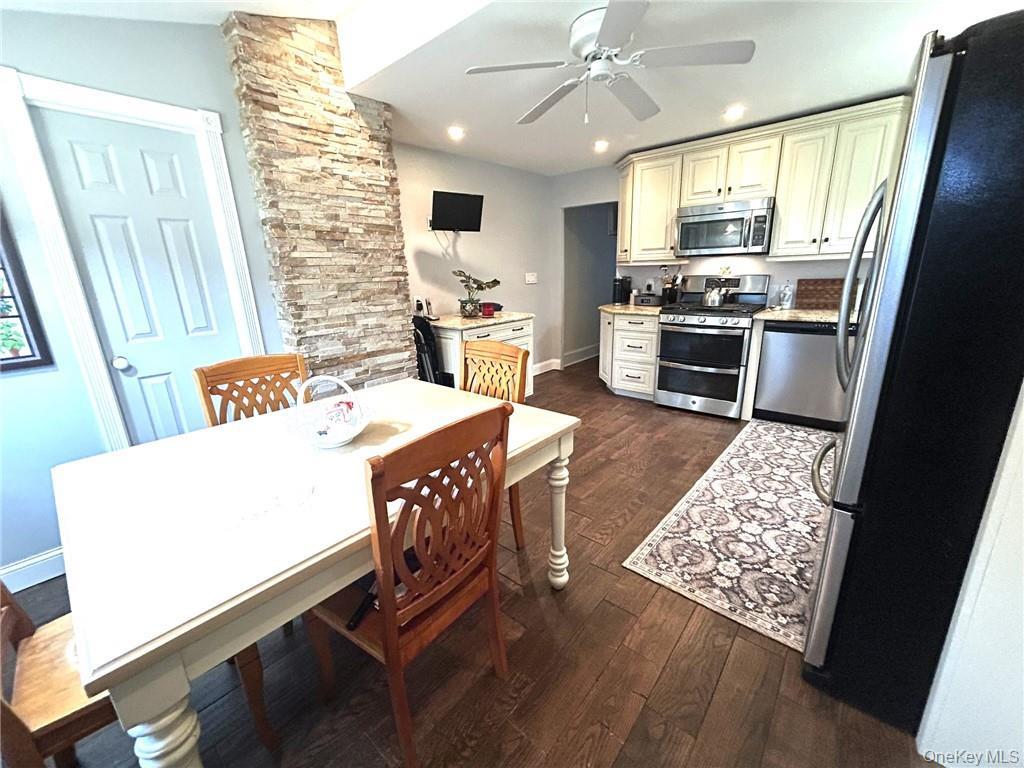 #15 photo, 3172 Whitney Avenue, Бруклин ‖ Brooklyn , NY 11229