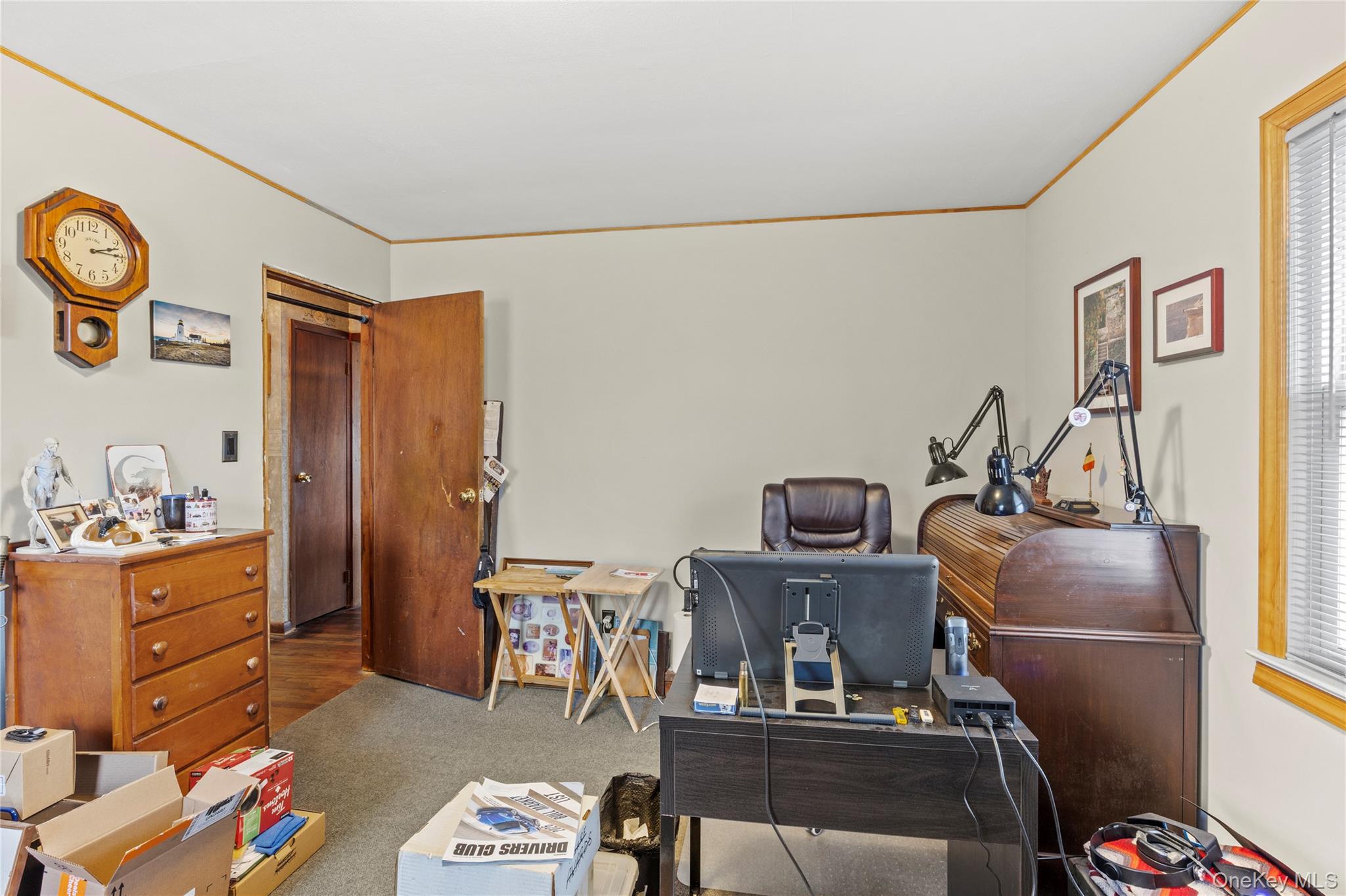 #19 photo, 2340 Devon Street, מחוז נסאו East Meadow , NY 11554