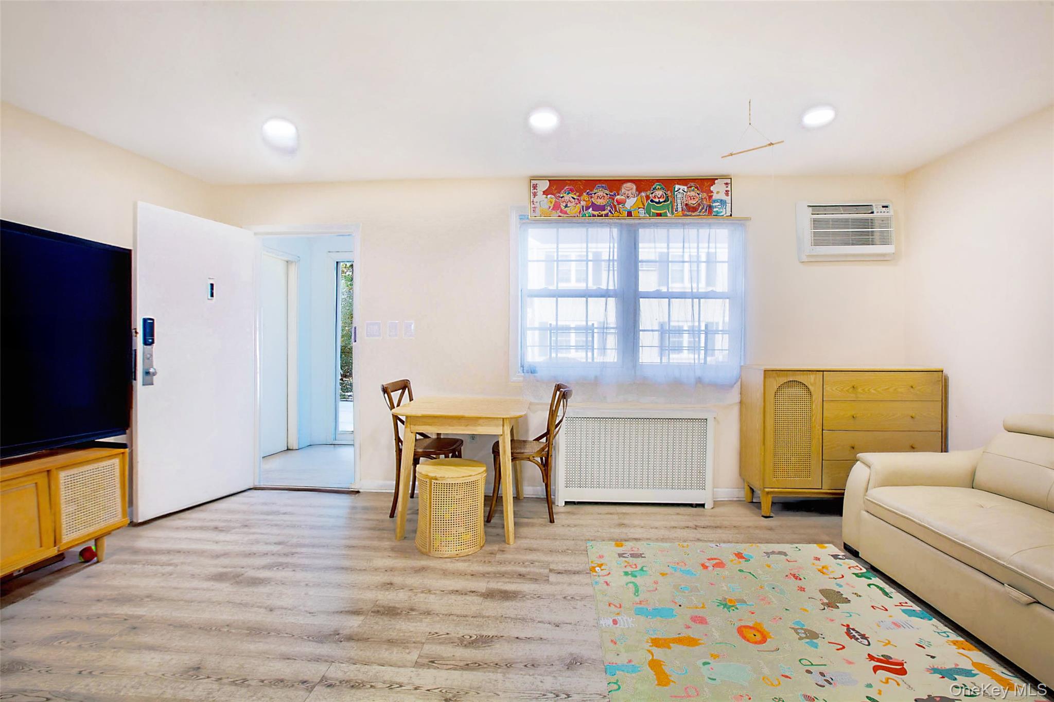 #1 photo, 64-55 Springfield Boulevard, 皇后区 Oakland Gardens , NY 11364