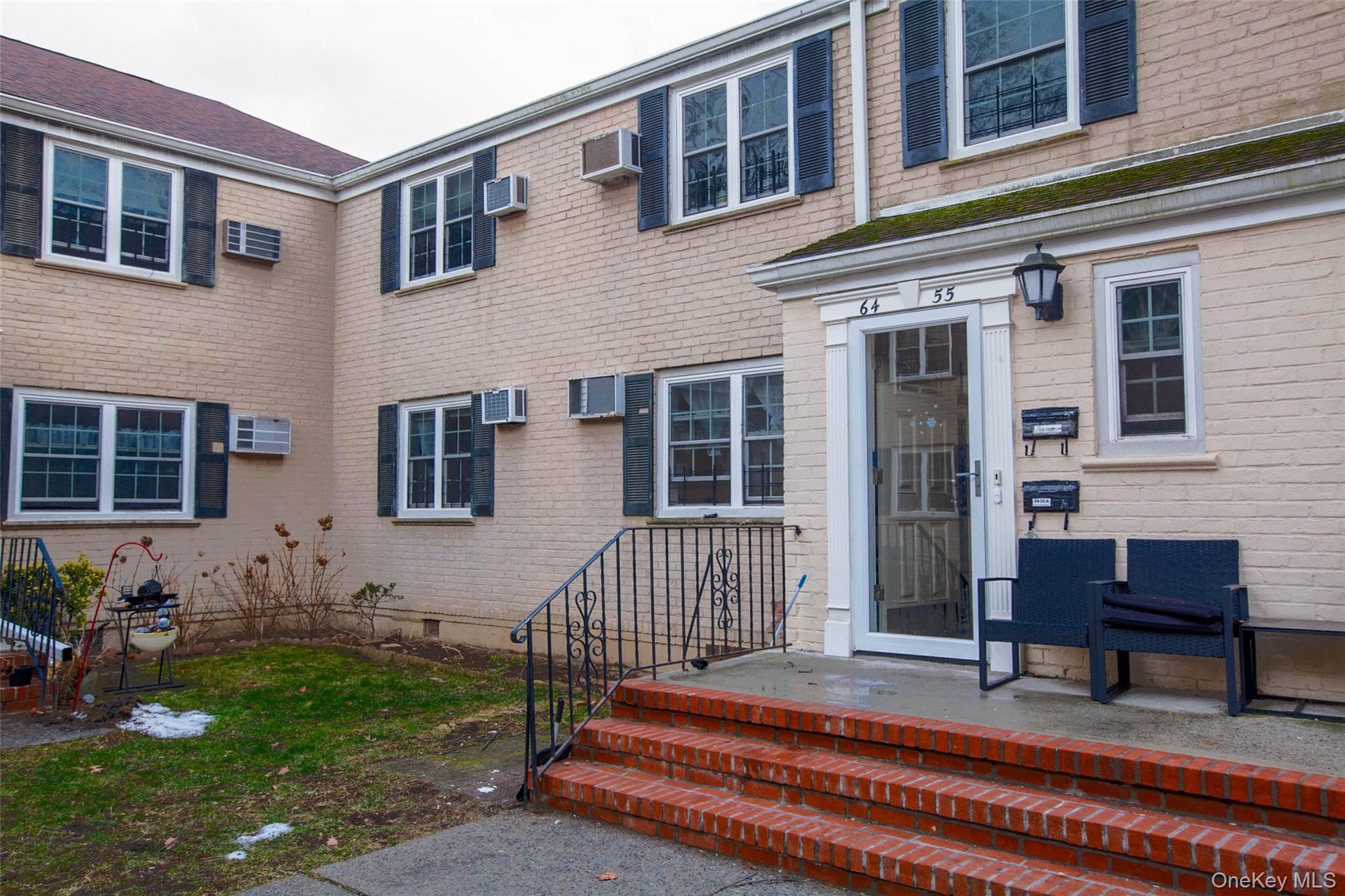 #12 photo, 64-55 Springfield Boulevard, 皇后区 Oakland Gardens , NY 11364