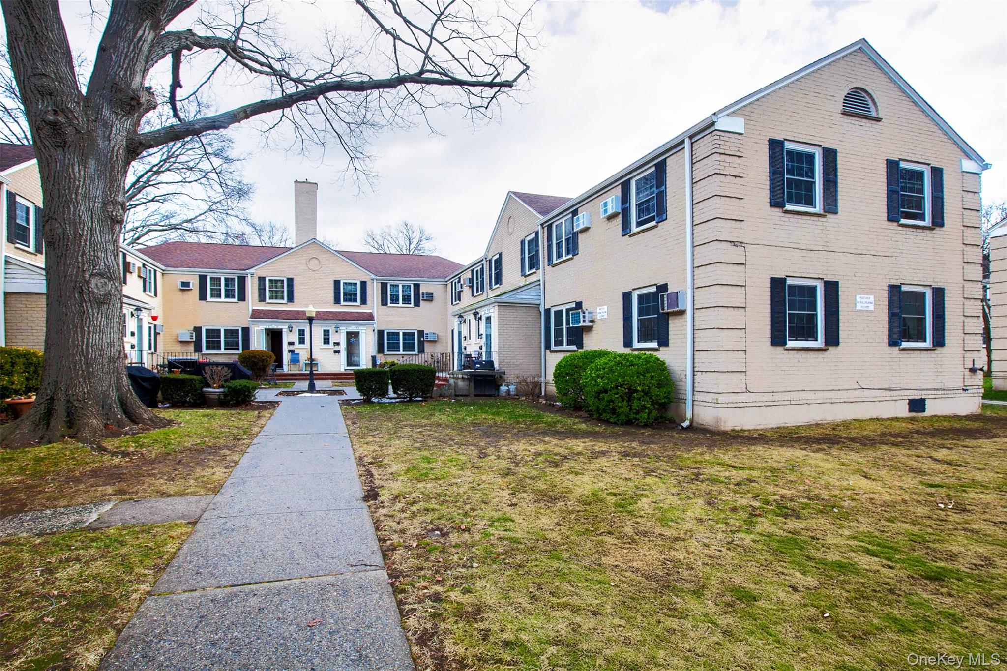 #13 photo, 64-55 Springfield Boulevard, 皇后区 Oakland Gardens , NY 11364